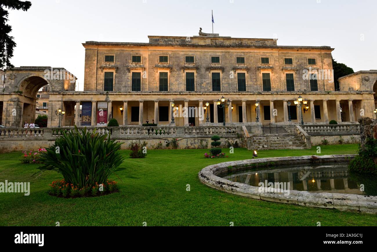 Musée d'Art Asiatique à la brunante, vieille ville de Corfou, Corfou, Corfou, Grèce, grec îles Ioniennes Banque D'Images