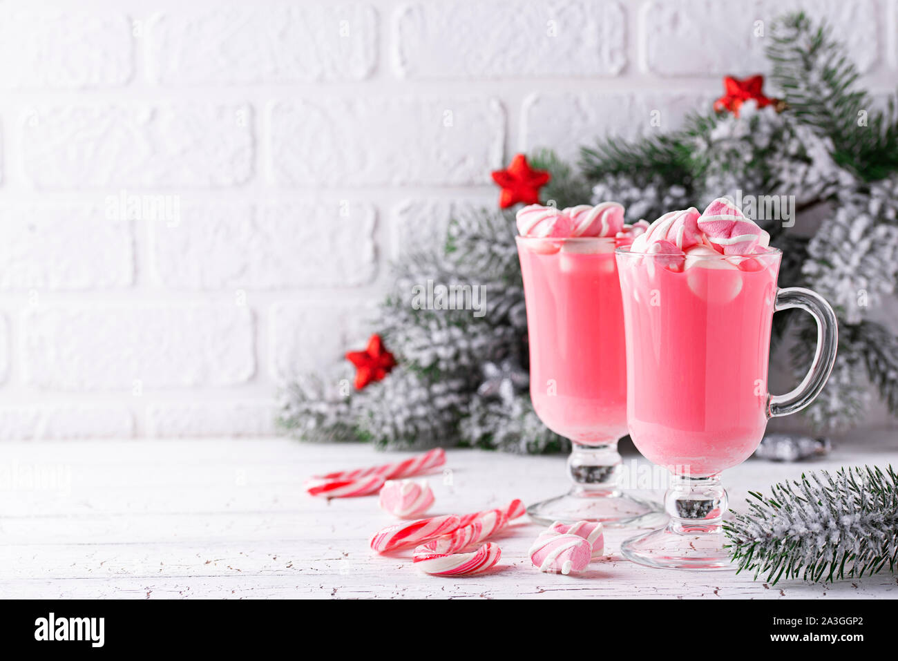 Ruby chocolat chaud ou cacao rose Banque D'Images