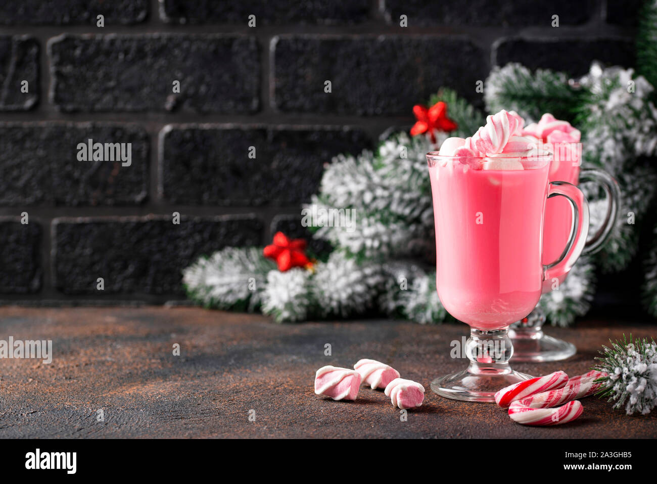 Ruby chocolat chaud ou cacao rose Banque D'Images