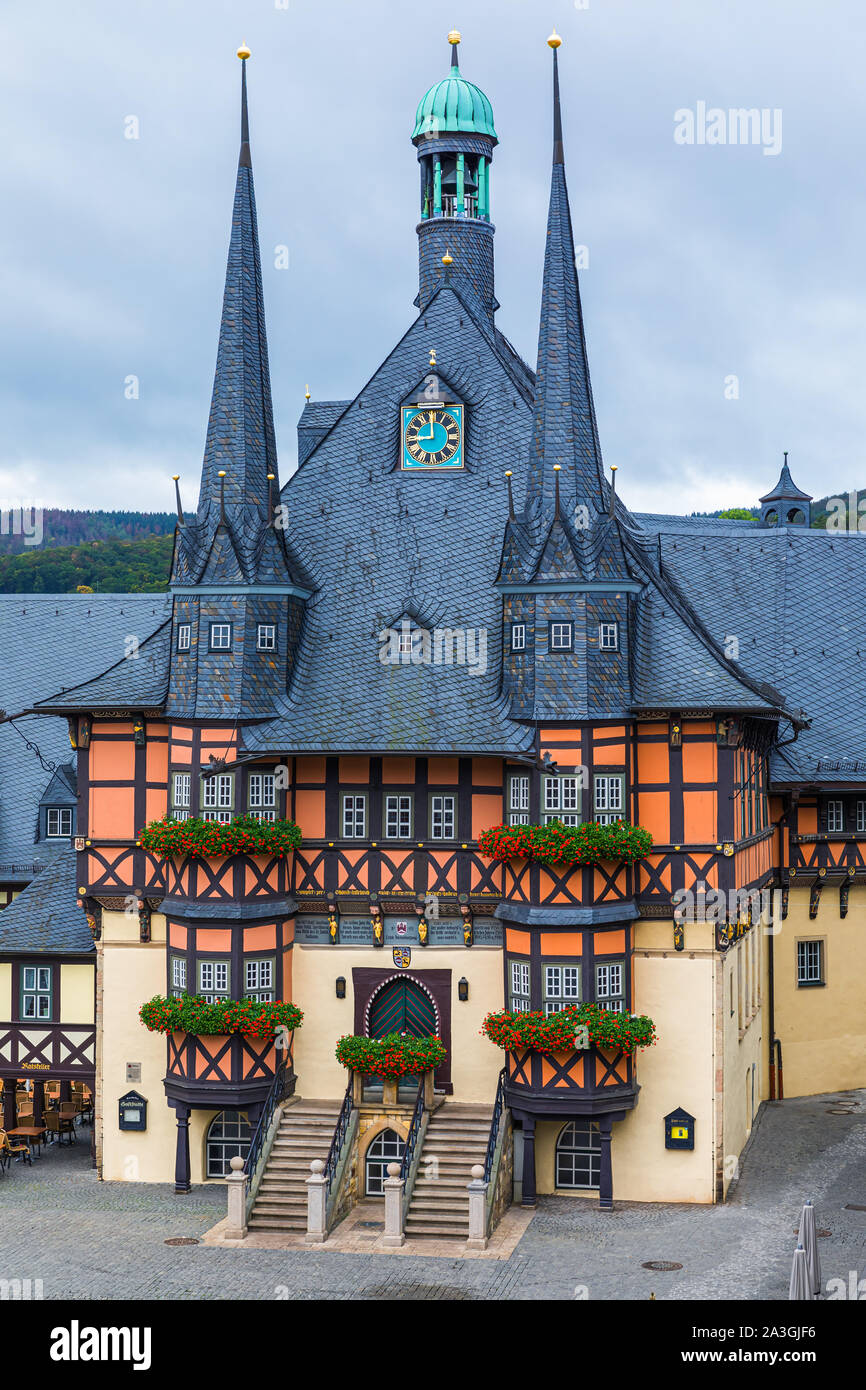 Le célèbre hôtel de ville de Wernigerode. Wernigerode est une ville de l'arrondissement du Harz, Saxe-Anhalt, Allemagne. Wernigerode est situé au sud-ouest de Halbe Banque D'Images