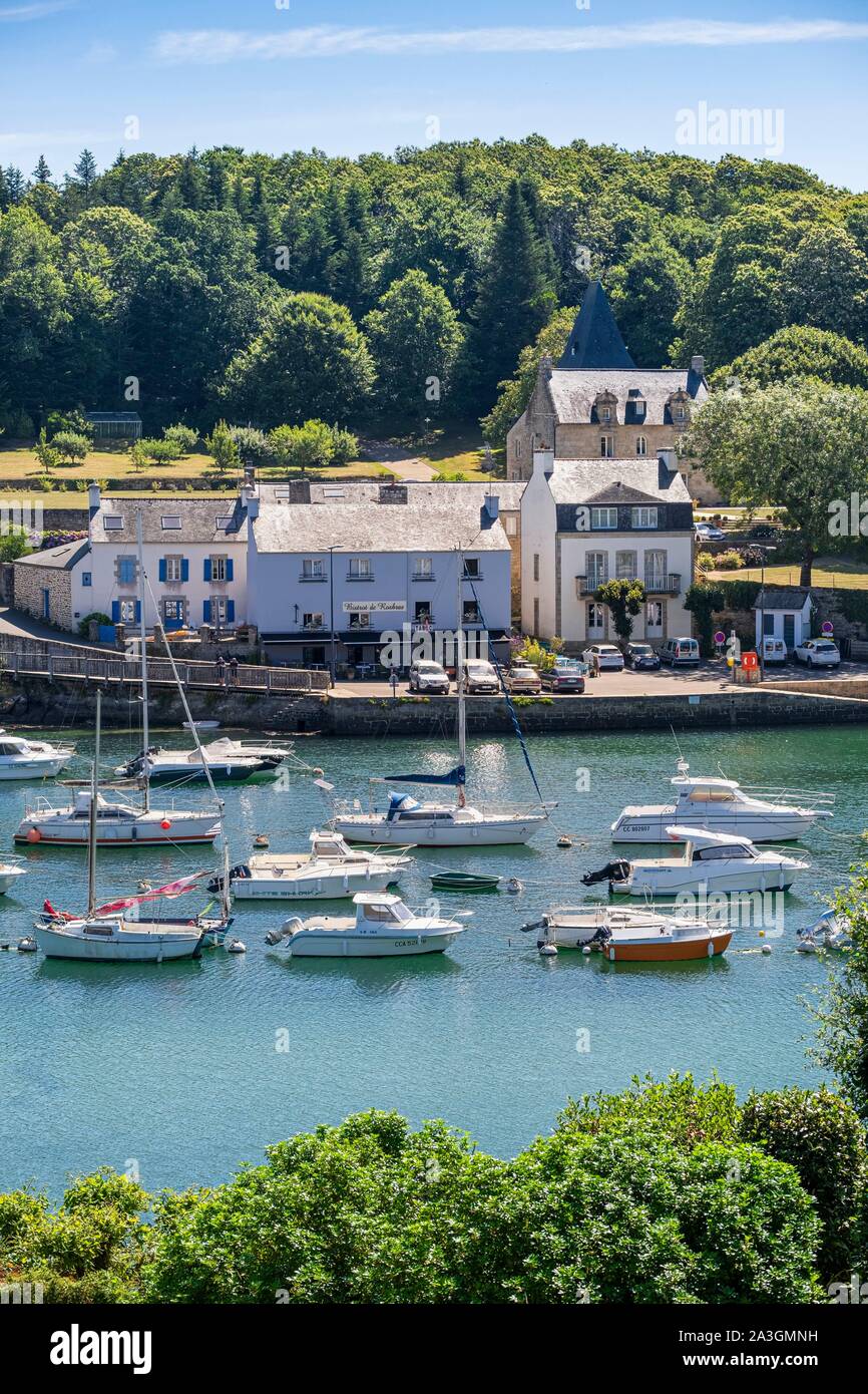 La France, Finistère, Riec-sur-Belon, Ros Bras Harbour sur l'Aven Banque D'Images La France, Finistère, Riec-sur-Belon, Ros Bras Harbour sur l'Aven Banque D'Images