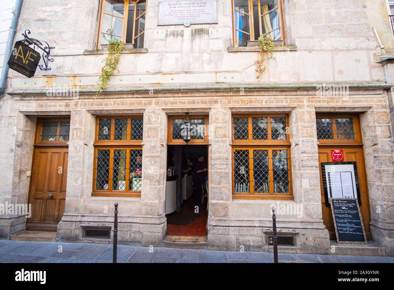 France, Paris, la maison de Nicolas Flamel, l'Auberge Nicolas Flamel restaurant Banque D'Images
