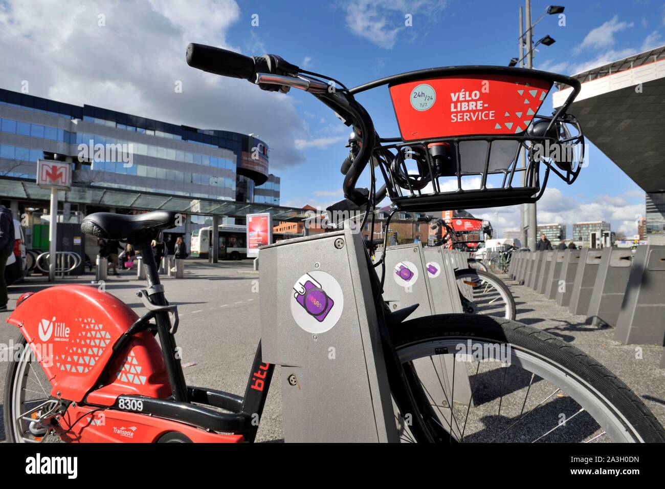 Lille france bike Banque de photographies et d'images à haute résolution -  Alamy