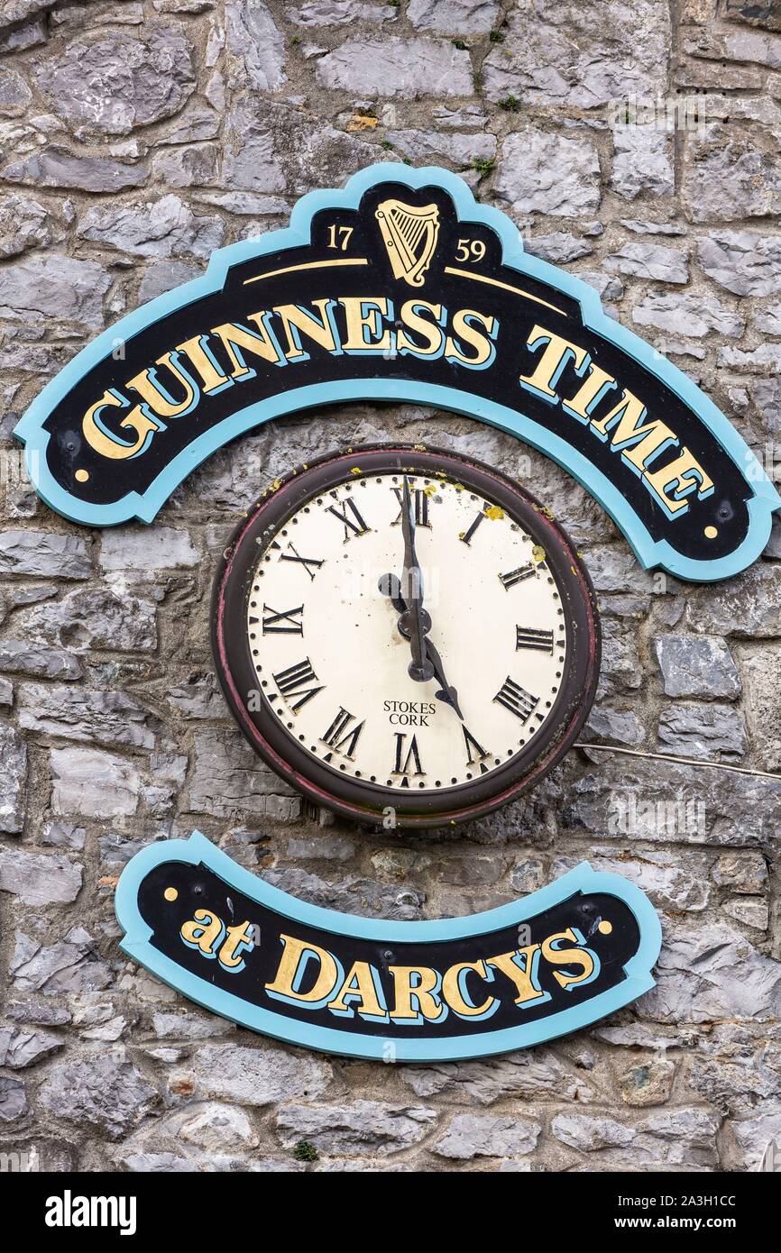 L'Irlande, dans le comté de Galway, Galway, pub réveil Banque D'Images