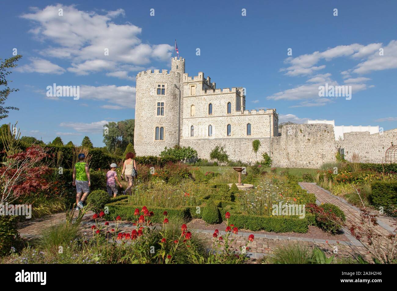 La France, Pas de Calais, Calais, Hardelot château, manoir de style Tudor du début du xxe siècle construite sur les fondations d'un château Banque D'Images