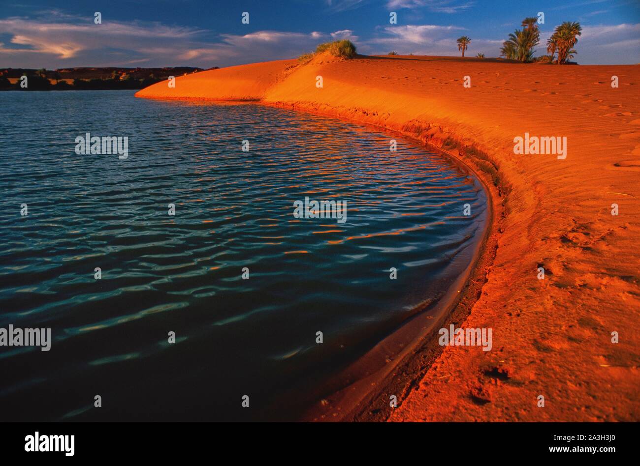 L'Ennedi, Tchad, Sahara, Ounianga Kebir Lacs, Sahara, Tchad Banque D'Images