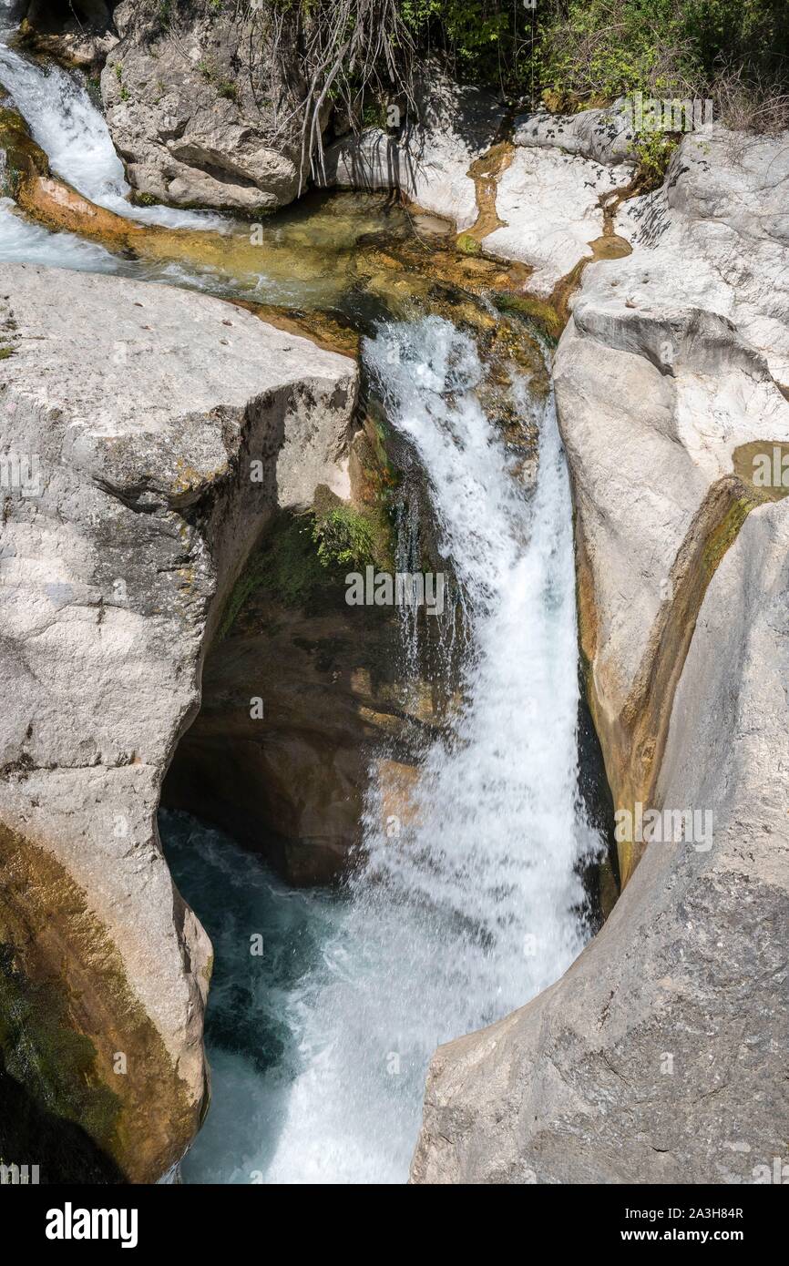 France, Alpes Maritimes, le Parc naturel regional des Prealpes d'Azur,  Gourdon, cascade du Saut du Loup Photo Stock - Alamy