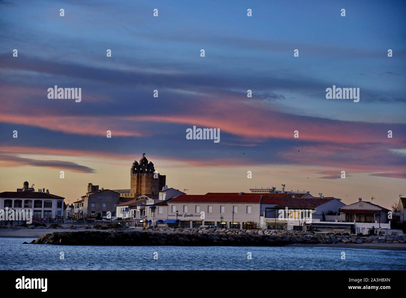 France, Bouches du Rhône, Camargue, Saintes Maries de la mer, le coucher du soleil Banque D'Images