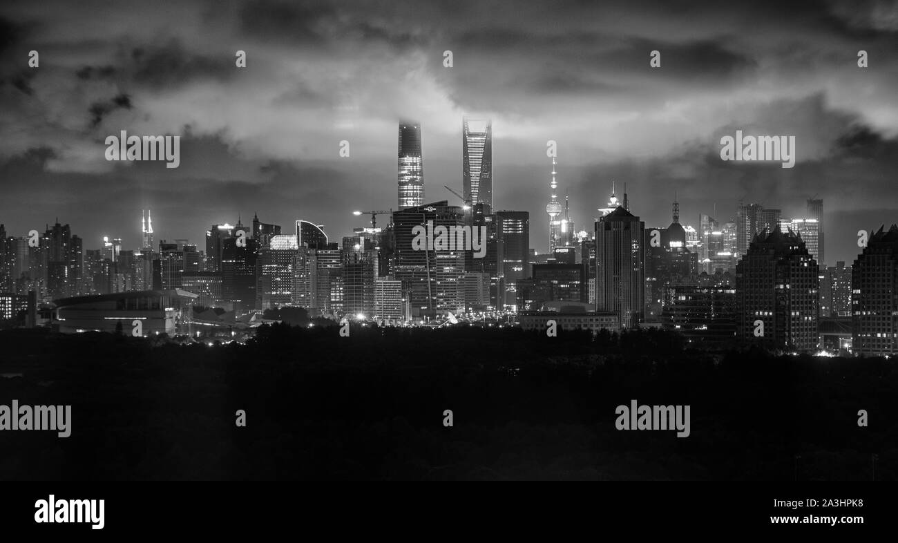Vue sur les bâtiments de Shanghai, noir et blanc Banque D'Images
