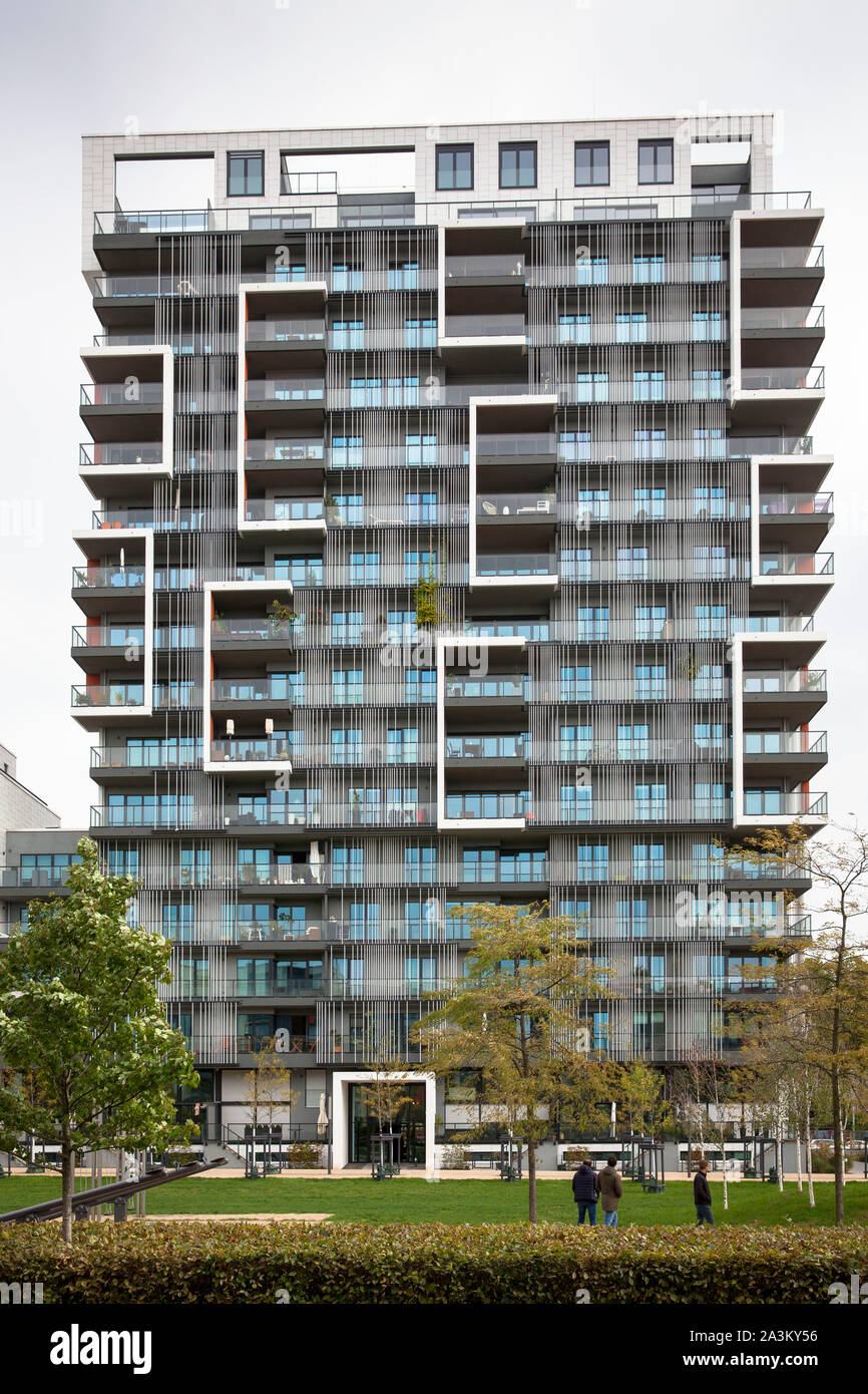 Appartement Maison à étages "Ciel et terre" sur Toulouser Allee, Quartier Central, district de Derendorf, Düsseldorf, Rhénanie du Nord-Westphalie, Allemagne. Banque D'Images