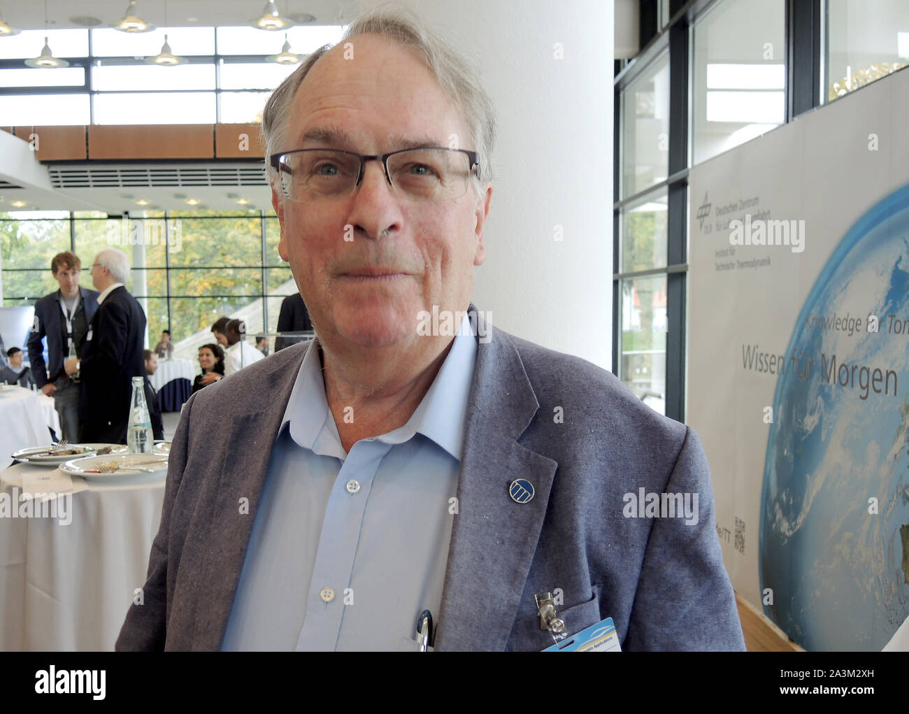 Ulm, Allemagne. 09Th Oct, 2019. Chimiste Stanley Whittingham, est à un congrès de la batterie après avoir été nommé Prix Nobel de chimie en 2019. Cette année, le prix Nobel de chimie va à l'Américain John Goodenough (né à Iéna), Stanley Whittingham (né en Grande-Bretagne) et Akira Yoshino (Japon) pour le développement de batteries lithium-ion. Cela a été annoncé par l'Académie Royale des Sciences de Suède le 09.10.2019 à Stockholm. Dpa : Crédit photo alliance/Alamy Live News Banque D'Images