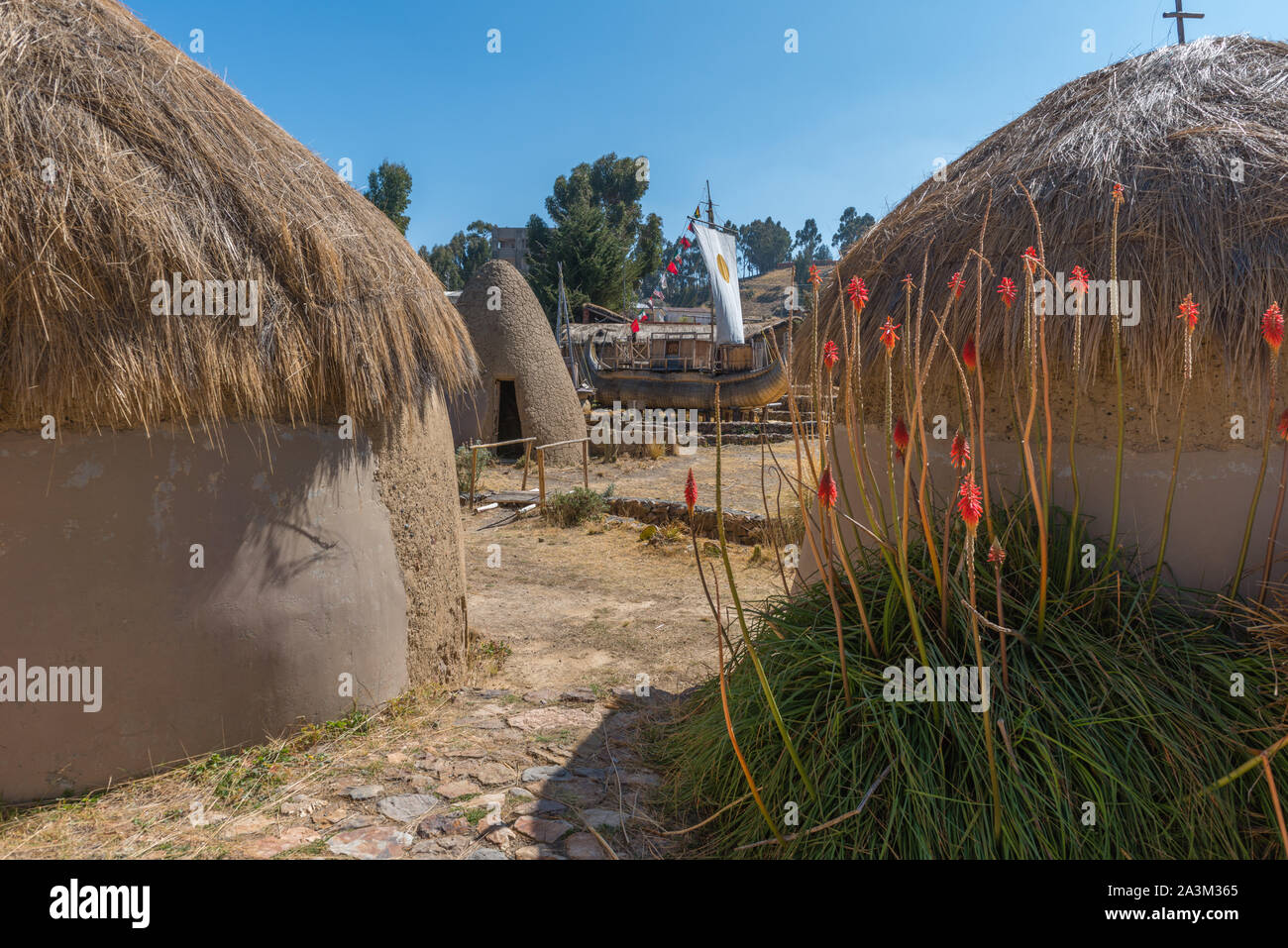 Eco Village andin, musée à Huatajata, village au bord du Lac Titicaca, La Paz, Bolivie, Amérique Latine Banque D'Images