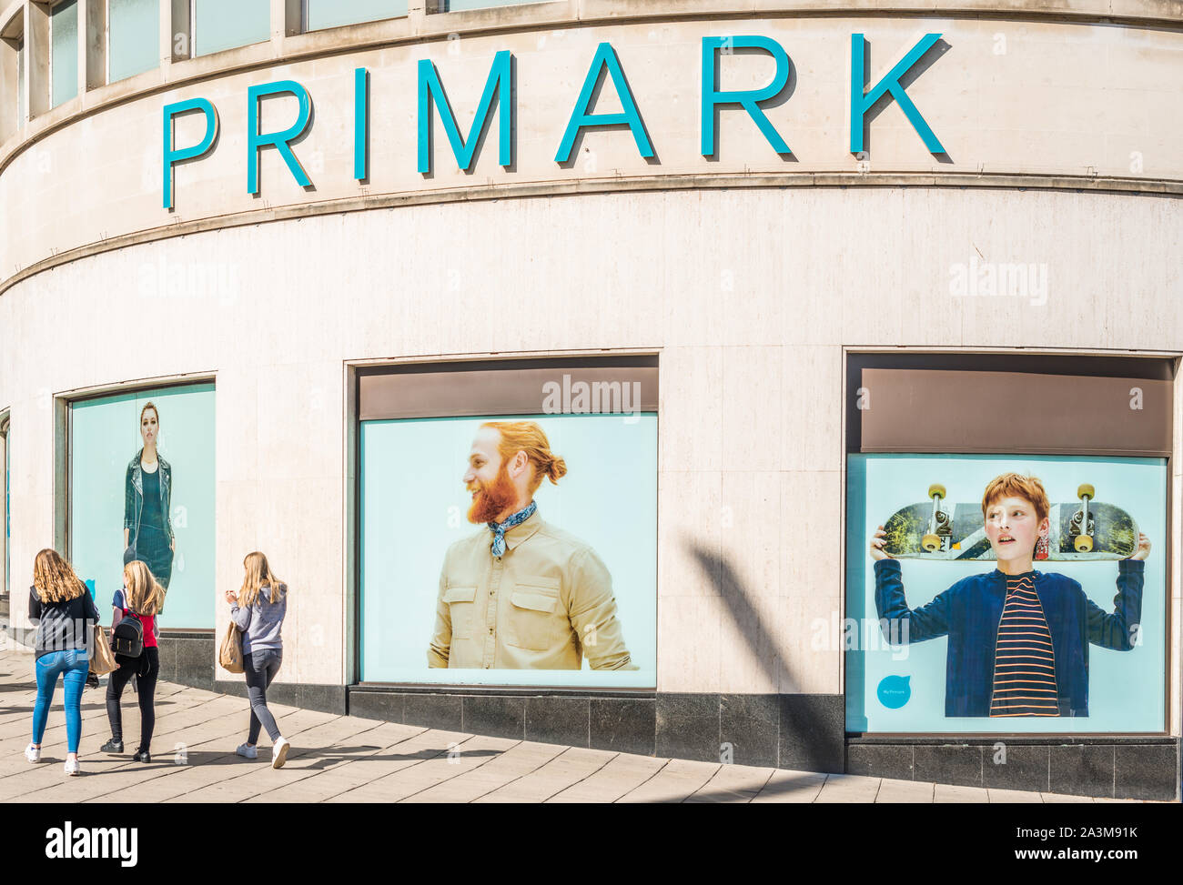 L'Horsefair, Broadmead, Bristol, Royaume-Uni. Primark occupe ce département 1955 maintenant appelé Bristol Hof. Avon. L'Angleterre. UK. Banque D'Images