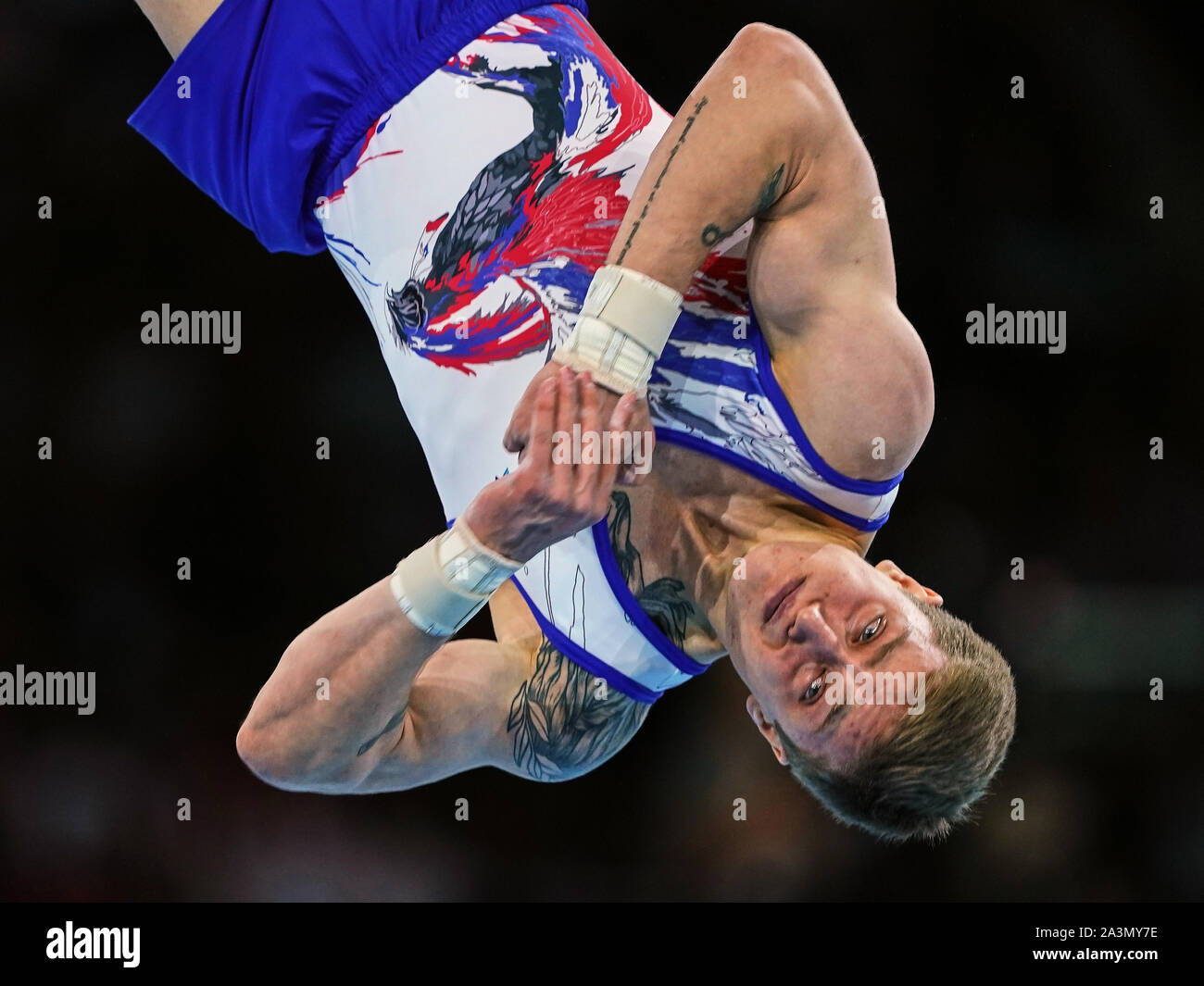 9 octobre 2019 : Ivan de Russie dans Stretovich concurrentes exercice au sol pour les hommes au cours de la 49e FIG Championnats du monde de gymnastique artistique à la Fondation Hanns Martin Schleyer Halle à Stuttgart, Allemagne. Ulrik Pedersen/CSM. Banque D'Images
