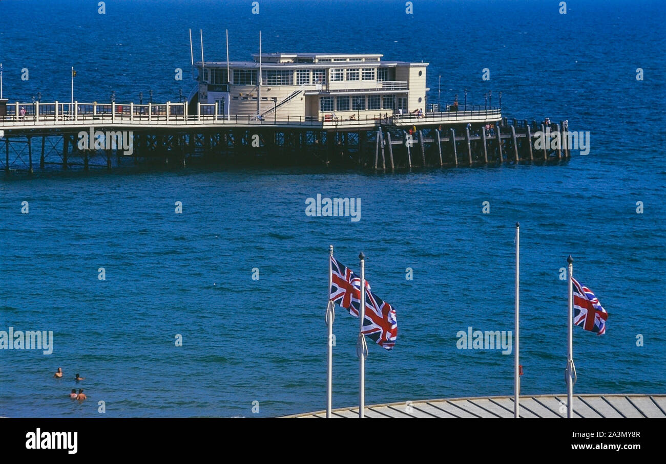 Jetée de Worthing, West Sussex, Angleterre, Royaume-Uni. Circa 1980 Banque D'Images