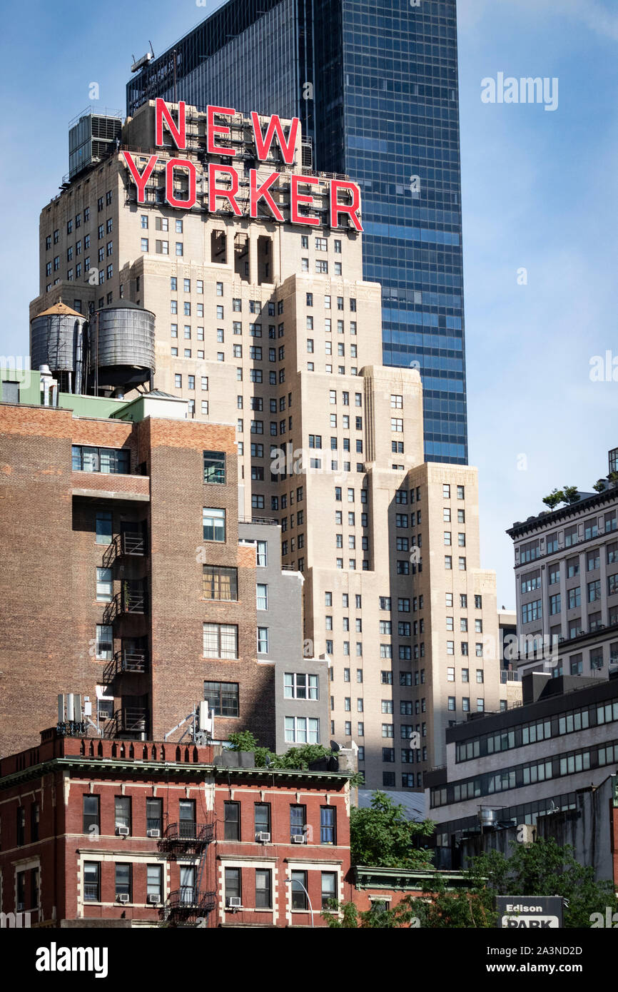 Vue sur le Wyndham New Yorker Hotel à Manhattan Banque D'Images