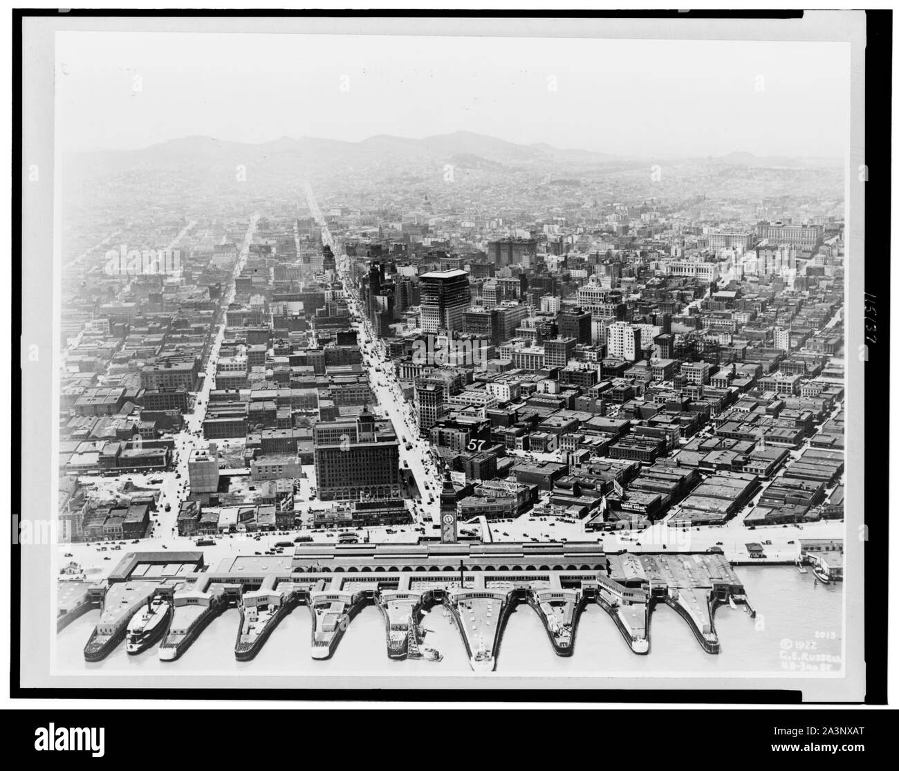 Skyline de Ferry Building., San Francisco, Californie Banque D'Images