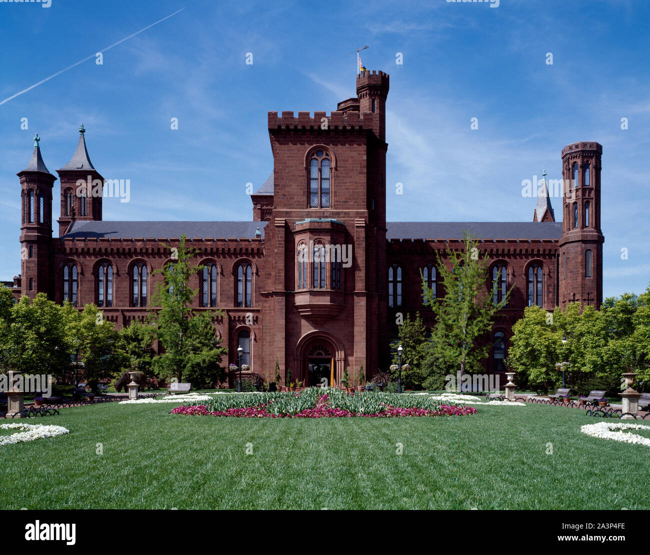 Institution Smithsonian Castle, son premier bâtiment sur le National Mall lorsque l'institution était simplement appelé le Musée National. Washington, D.C. Banque D'Images