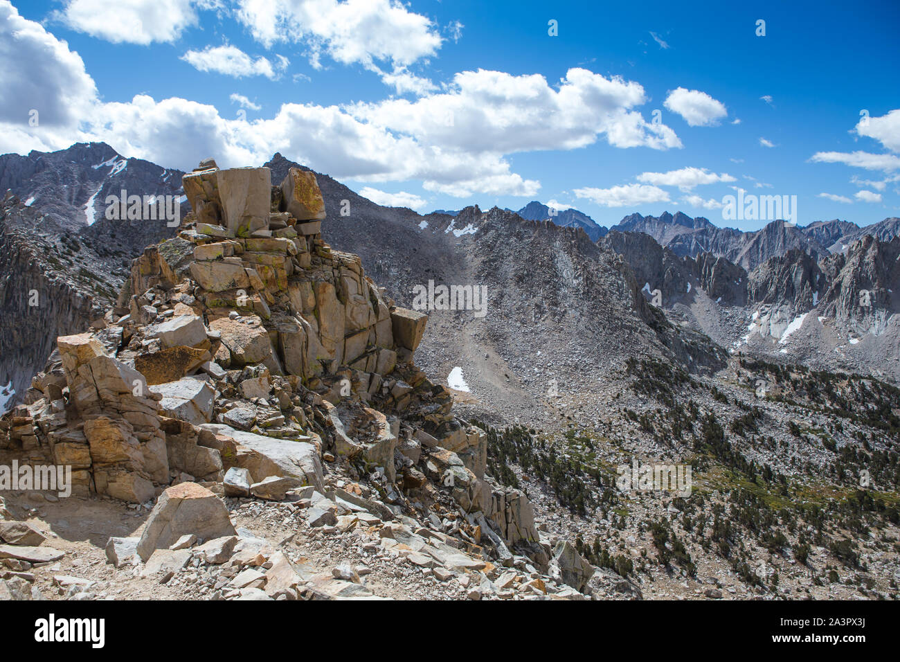 'Kearsarge Pass Trail' dans les montagnes de l'est de la Sierra Nevada. Californie , États-Unis Banque D'Images