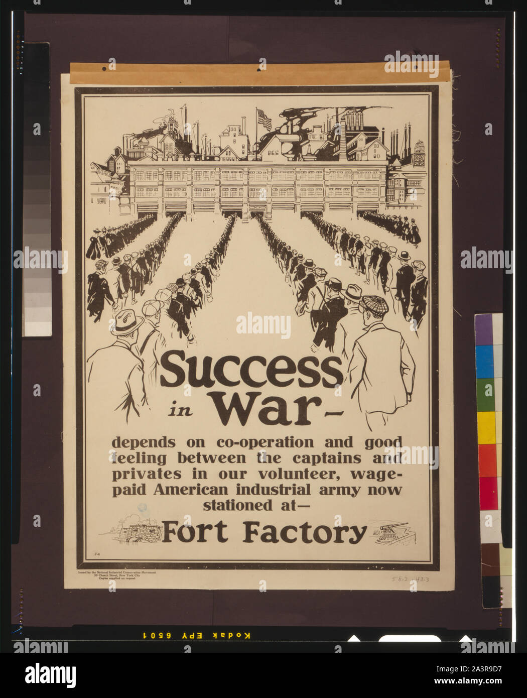 Le succès dans la guerre - dépend de la coopération et de bonne entente entre les capitaines et les soldats dans notre programme d'assurance-salaire, payé armée industrielle américaine stationnée à maintenant - Fort Factory Banque D'Images