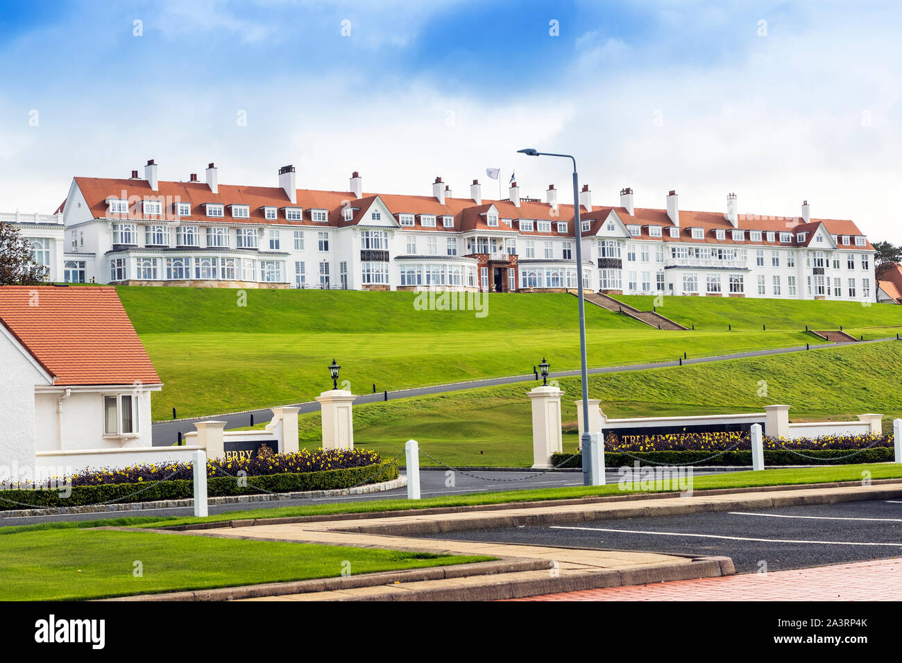 Complexe de l'hôtel et route d'accès à l'hôtel Turnberry golf Trump et complexe, Turnberry, Ayrshire, Scotland, UK Banque D'Images