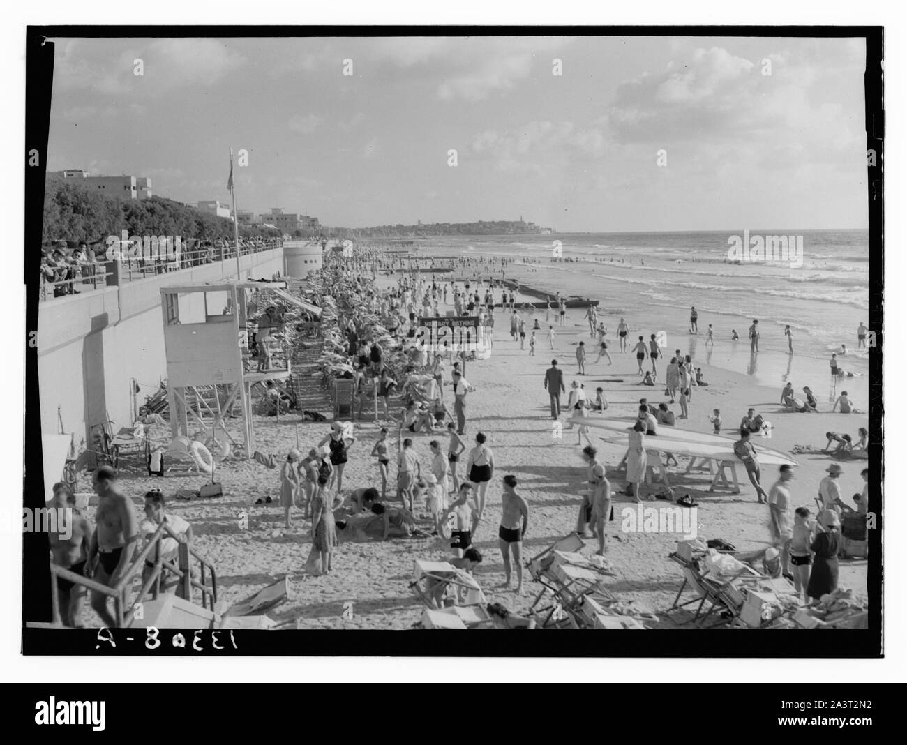 Tel Aviv. Plage de baignade Banque D'Images