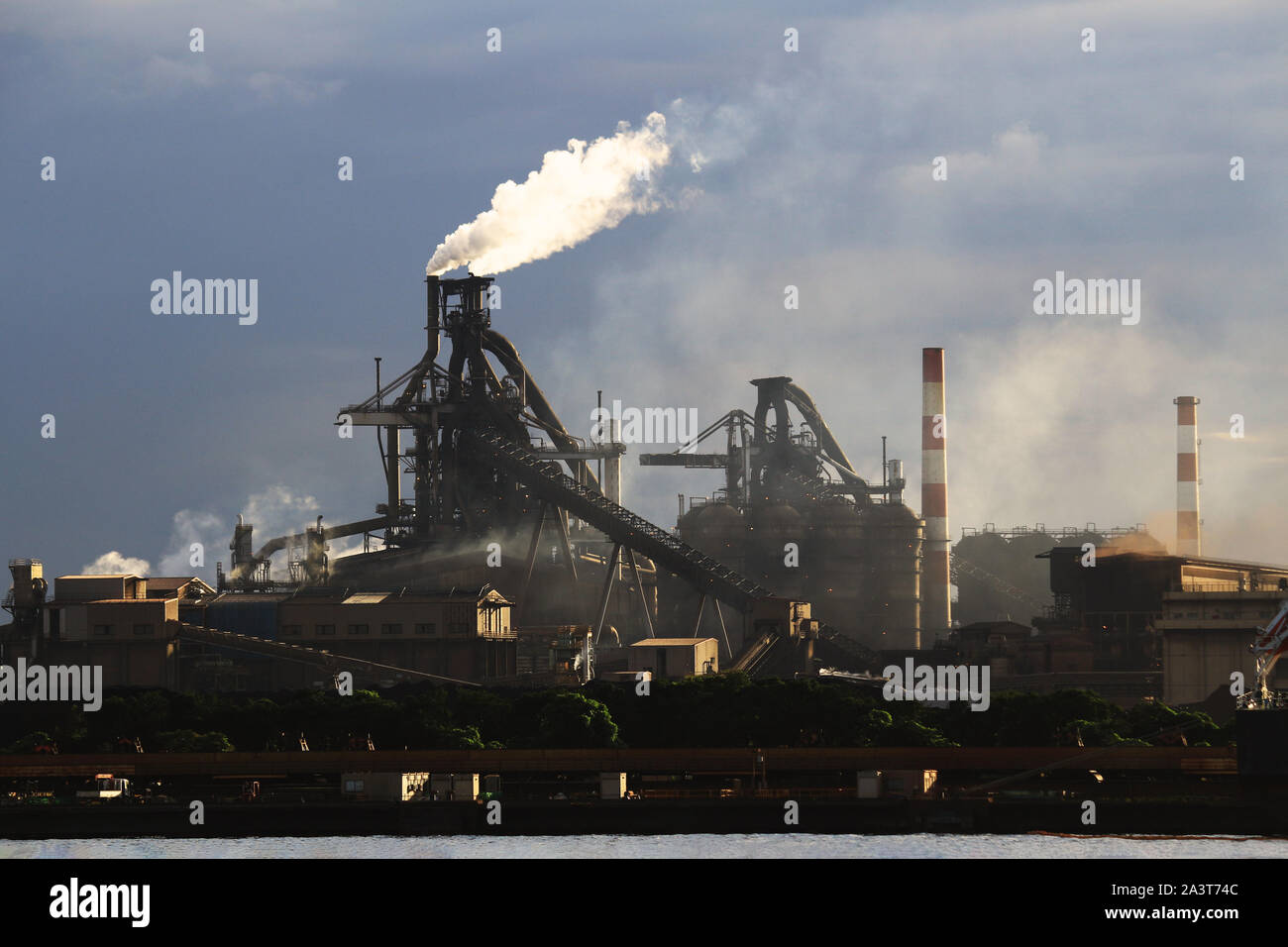 Paysages de la coastal zone industrielle de la ville de Kawasaki, Kanagawa Prefecture, Japan Banque D'Images