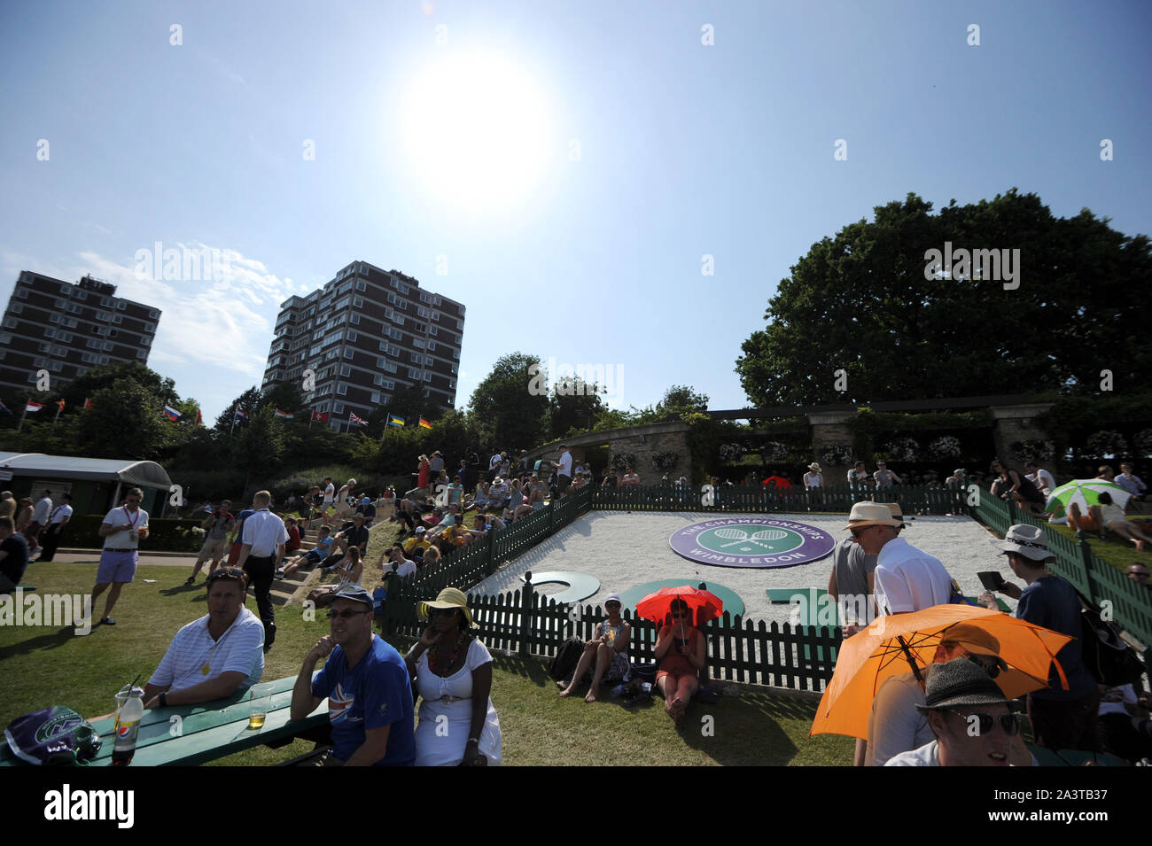 La photo doit être crédité ©Kate Green/Alpha Press 079819 01/07/2015 journée la plus chaude de l'année au tennis de Wimbledon 2015 à Londres Banque D'Images