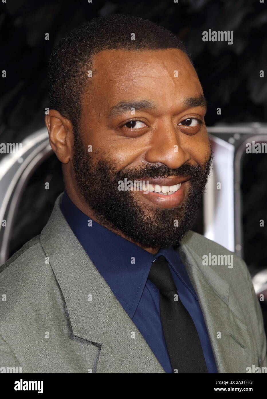 Chiwetel Ejiofor assiste à la maîtresse du mal maléfique : European Film Premiere à l'odéon Waterloo IMAX à Londres. Banque D'Images