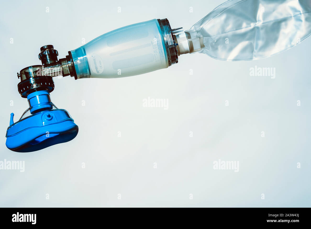 Sac de respiration artificielle et masque de visage, de l'équipement respiratoire, la ventilation pulmonaire Banque D'Images