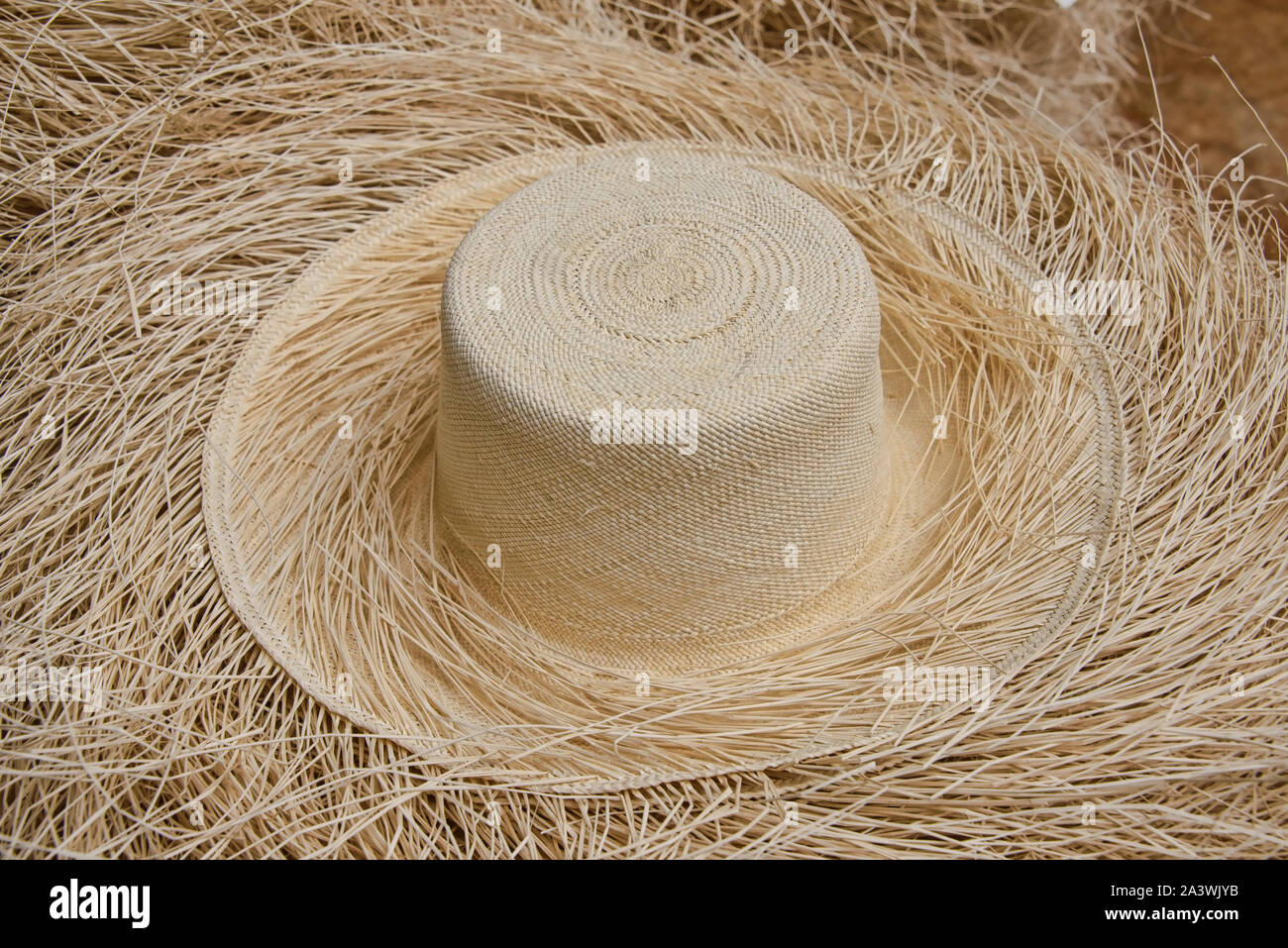 Chapeaux Panama traditionnels (paja toquilla), qui vient en fait d'Equateur, Cuenca, Équateur Banque D'Images