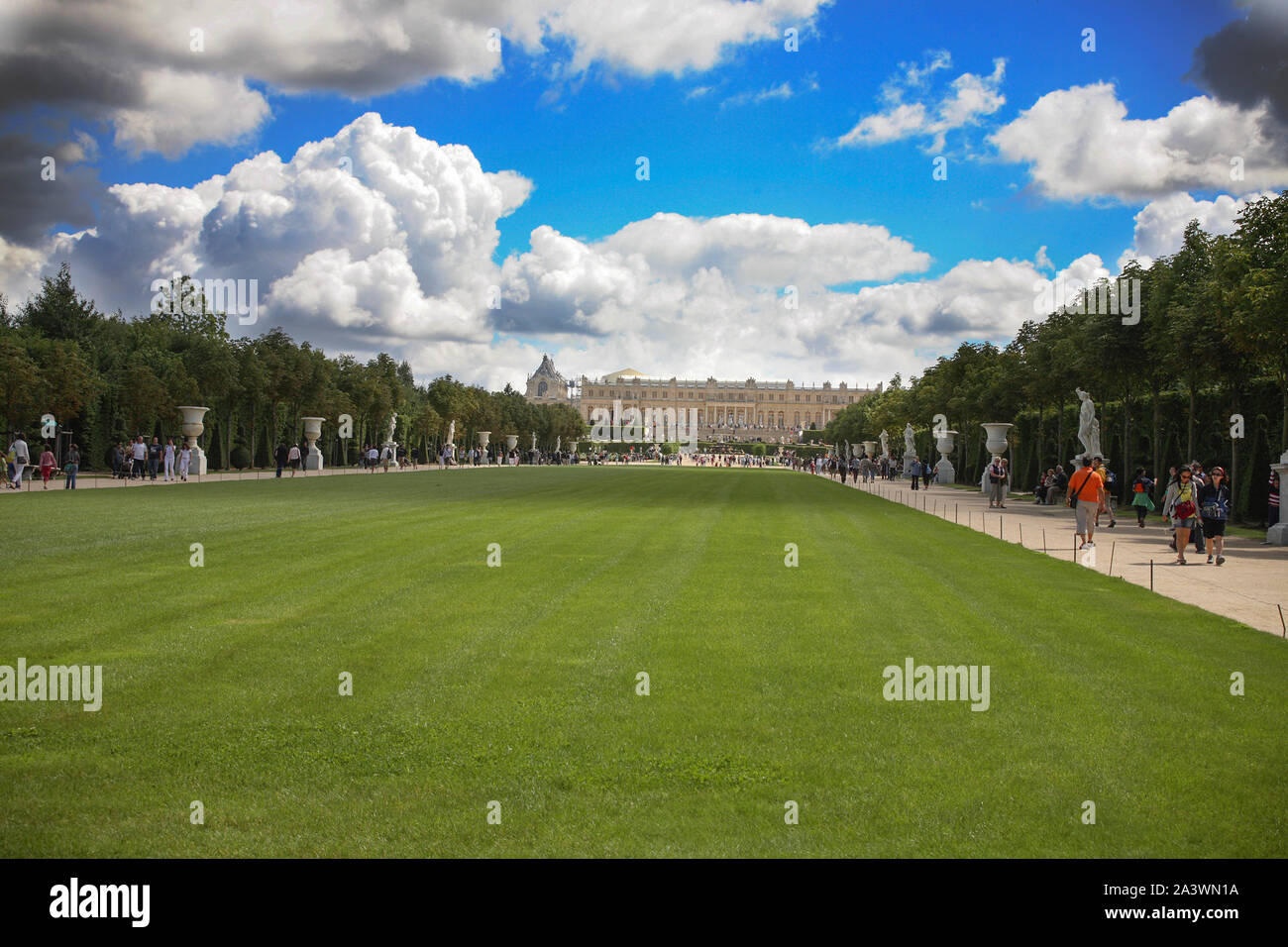 Palais de Versailles avec son jardin et l'environnement.site du patrimoine mondial de l'UNESCO Banque D'Images