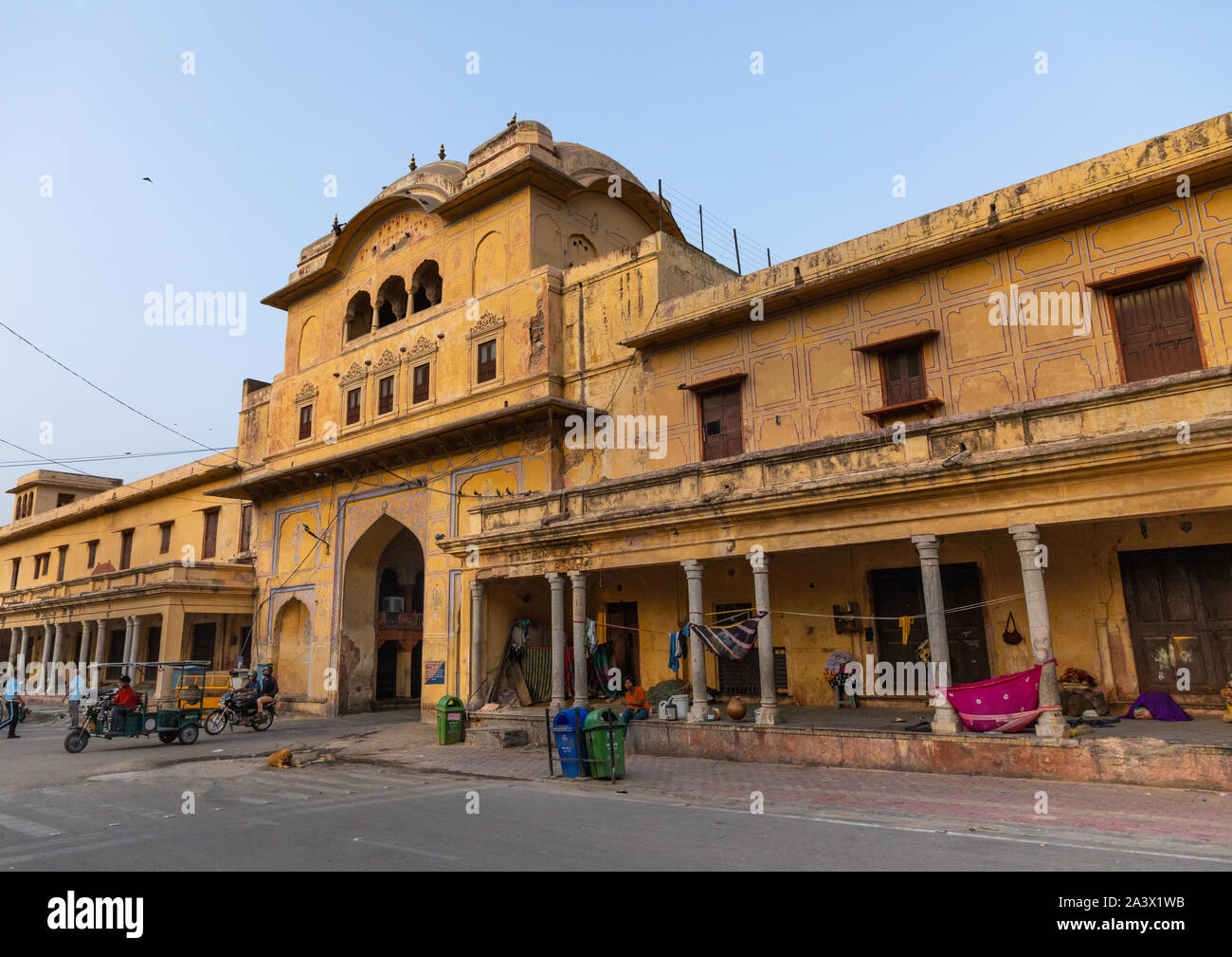 Vieux bâtiment historique dans le centre-ville, du Rajasthan, Jaipur, Inde Banque D'Images