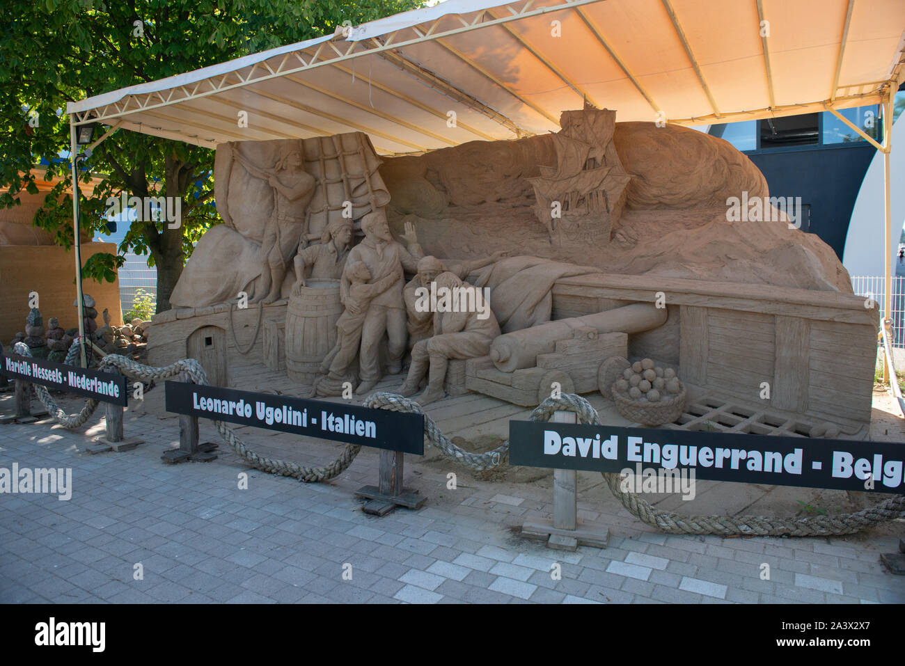 Exposition de sculptures de sable au port de croisière de Warnemunde Banque D'Images