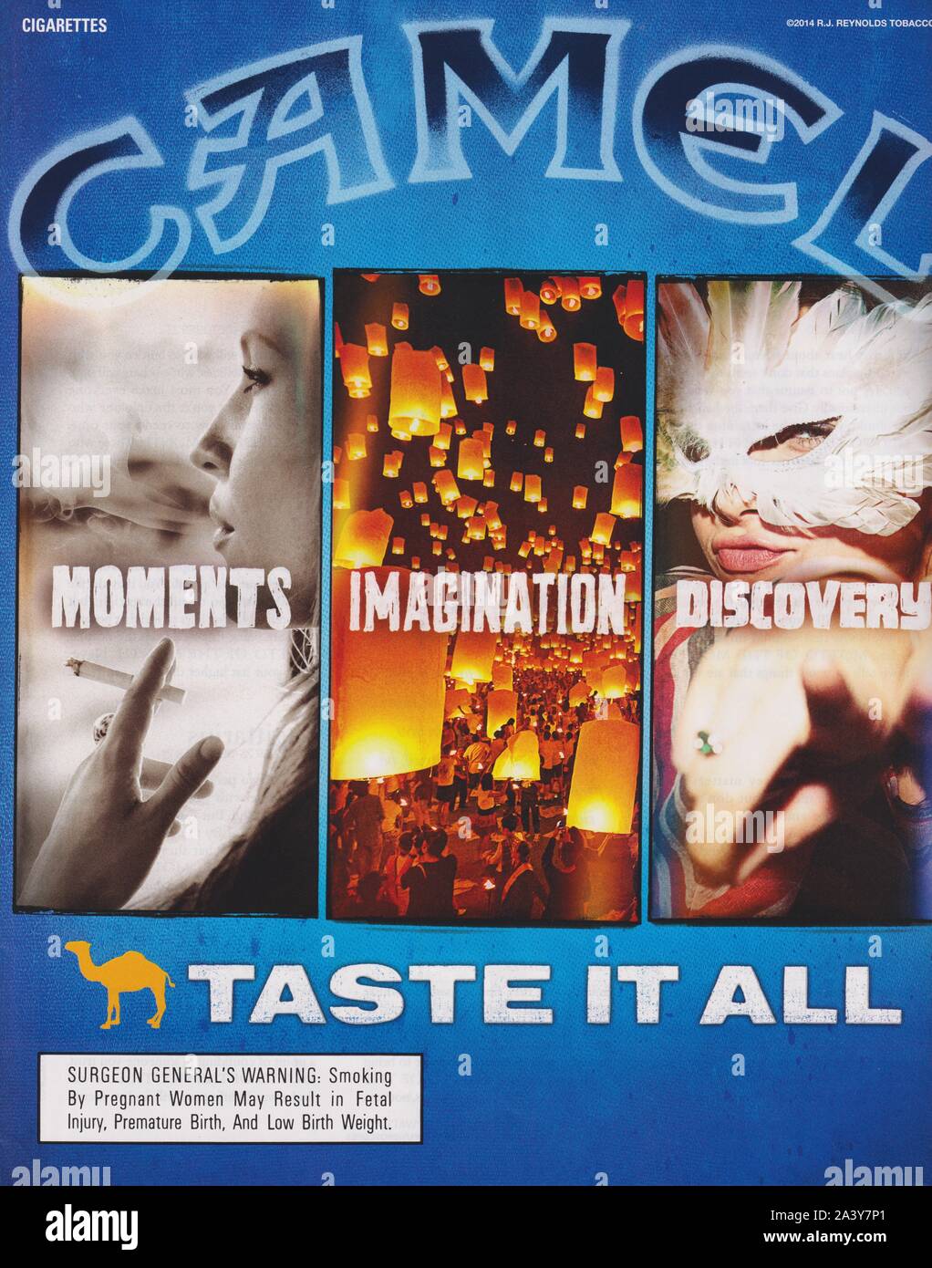 Affiche publicitaire Camel cigarettes, dans le magazine de 2014, Taste IT All, slogan, publicité créative Camel Banque D'Images