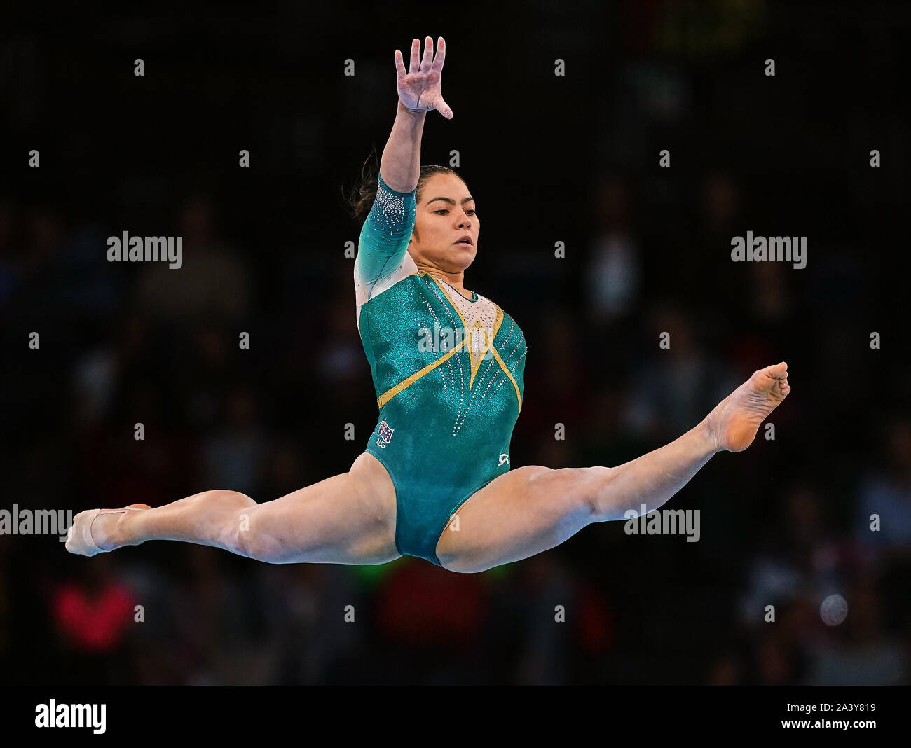 10 octobre 2019 : !510 ! La concurrence dans l'exercice de plancher pour les femmes lors de la 49ème FIG Championnats du monde de gymnastique artistique à la Fondation Hanns Martin Schleyer Halle à Stuttgart, Allemagne. Ulrik Pedersen/CSM. Banque D'Images