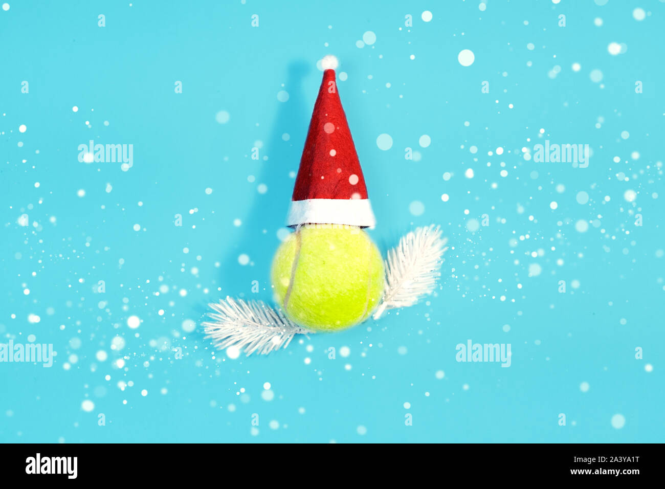 Noël et Nouvel an concept avec balles de ping pong vue du dessus. Banque D'Images