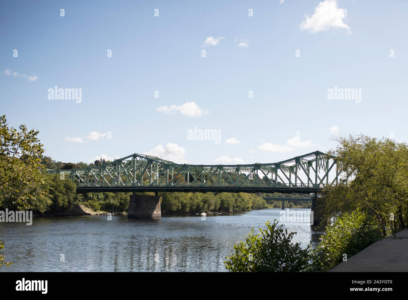 Pont traversant la rivière Merrimack à Bridge Street à Lowell, Massachusetts, États-Unis. Banque D'Images