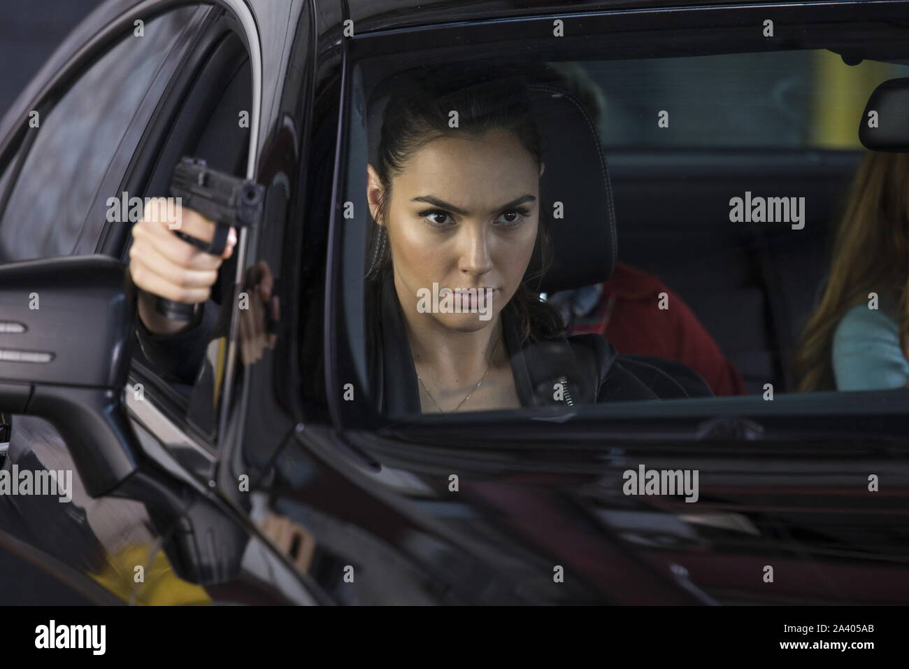 DATE DE SORTIE : Octobre 21, 2016 Title : Suivre les Joneses STUDIO : 20th Century Fox Réalisateur : Greg Mottola PLOT : un couple de banlieue devient impliqué dans une intrigue d'espionnage international lorsqu'ils découvrent que leurs nouveaux voisins sont apparemment parfait des espions du gouvernement. Avec : Zach Galifianakis, Isla Fisher, Jon Hamm, Gal Gadot. (Crédit Image : © Twentieth Century Fox /Entertainment Photos) Banque D'Images