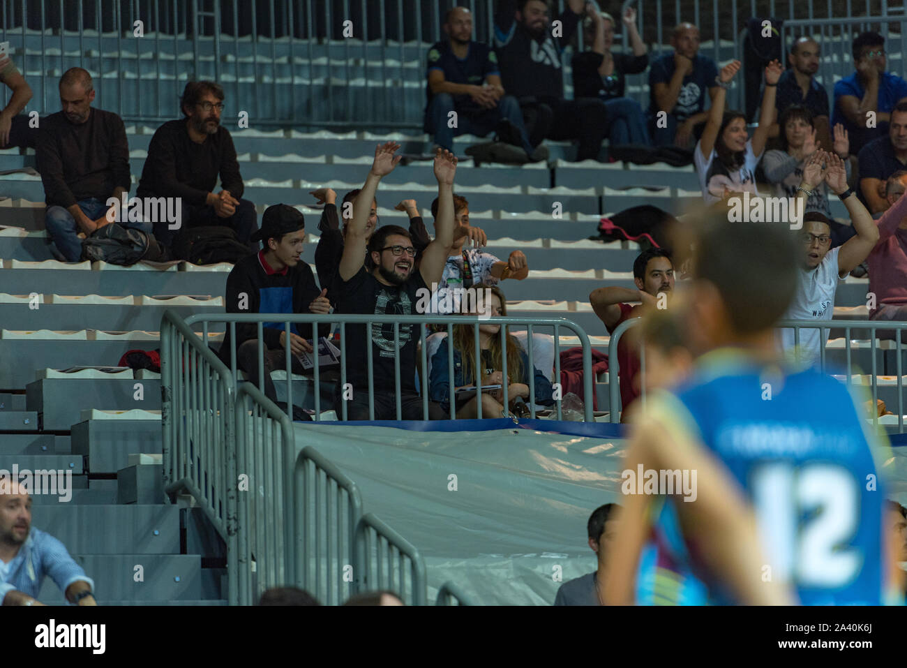 Andorre-la-Vieille, Andorre : Octobre 2019 : 06 joueurs en action au Liga ACB Endesa match entre Mora Banc Andorra BC et Ulm Rathiopharm. Banque D'Images