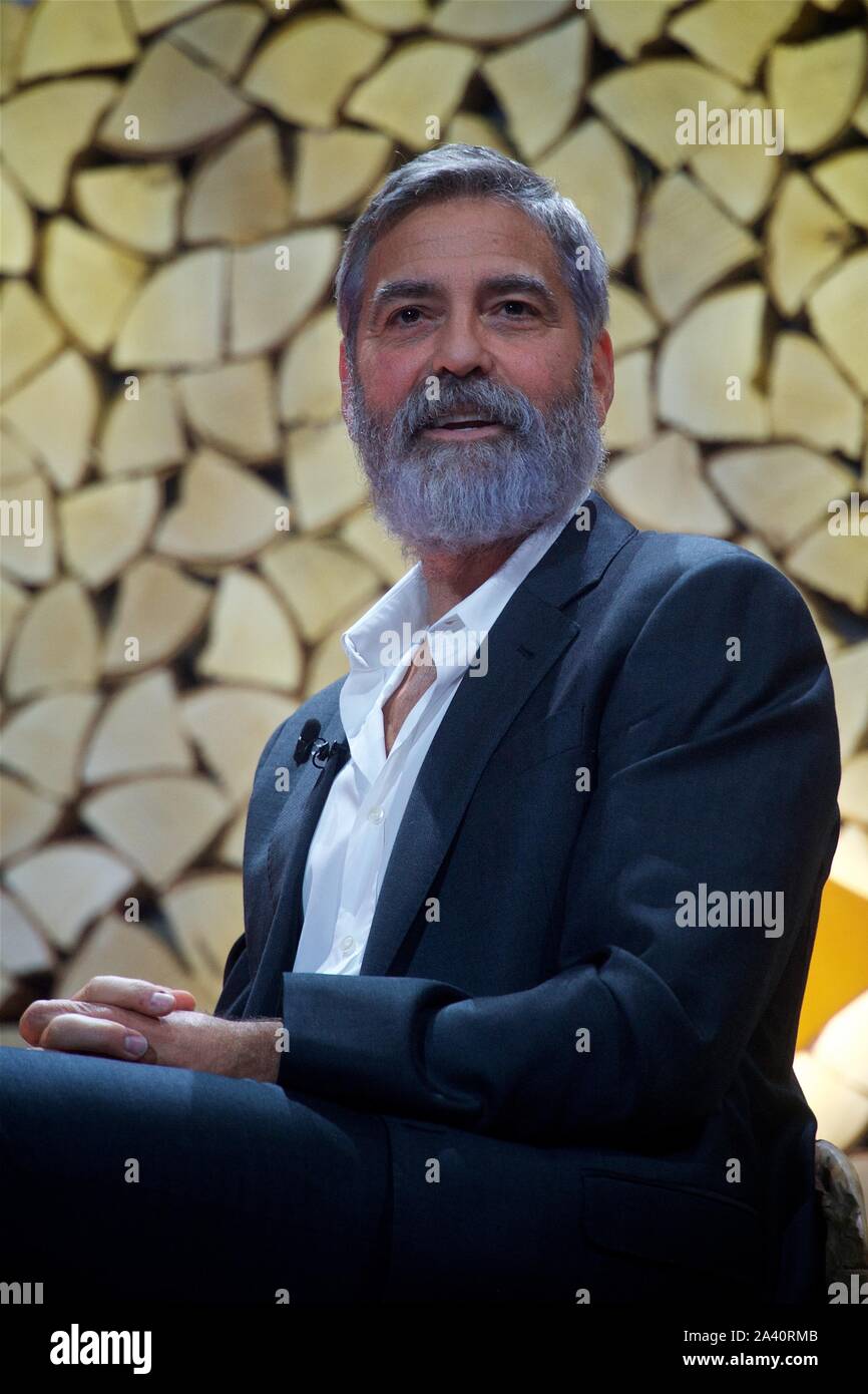 Helsinki, Finlande, 10 octobre 2019. Academy Award-winning acteur George Clooney, parle au Nordic Business Forum séminaire à Helsinki Messukeskus. photographe, Shoja Lak Banque D'Images