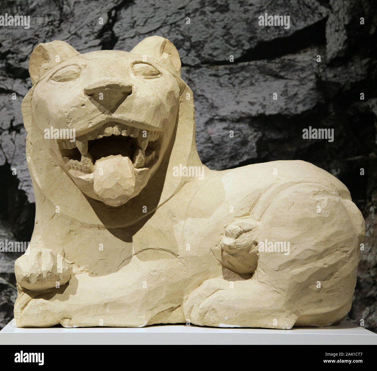 Sphinx et Lion.sculptures sculptures de pierres tombales et tomd indiquent la dernière demeure du défunt dans l'Égypte ancienne.Tamassos Chypre 550-500 av. Banque D'Images