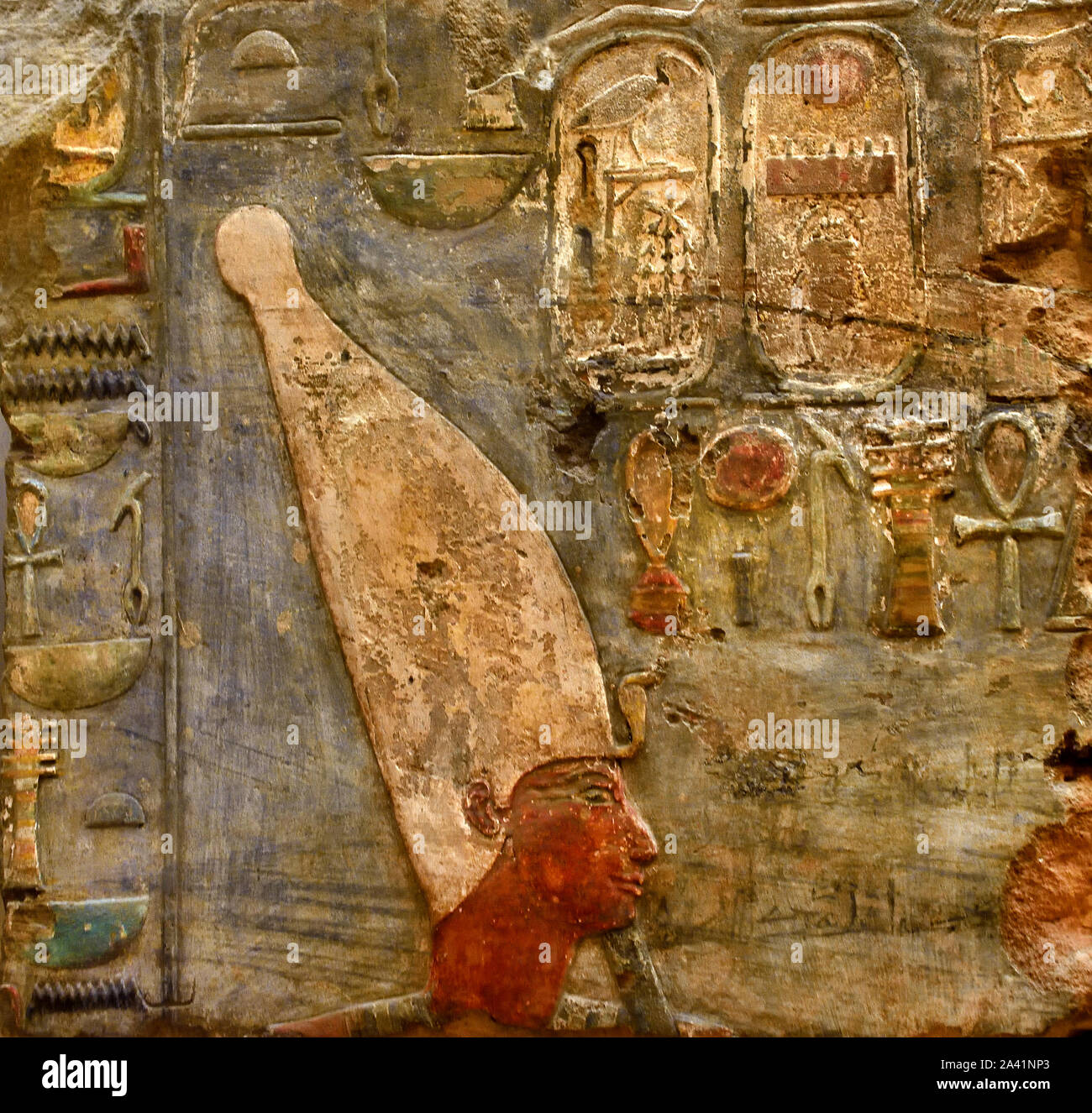 Déesse Satet Bas-reliefs du temple de la déesse Satet à Éléphantine règne d'Hatchepsout et de Thoutmosis III, 18ème dynastie, Assouan Éléphantine. L'Égypte, l'Égyptien. Banque D'Images