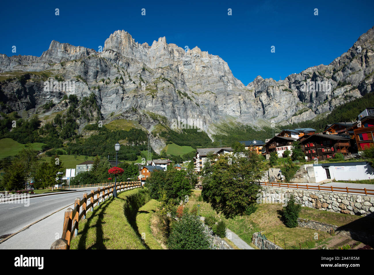 Leukerbad Valais Suisse Sept 2019 Leukerbad Loèche-les-Bains, Walliser , Leiggerbad, bien que connu localement comme Baadu) est une municipalité de la di Banque D'Images