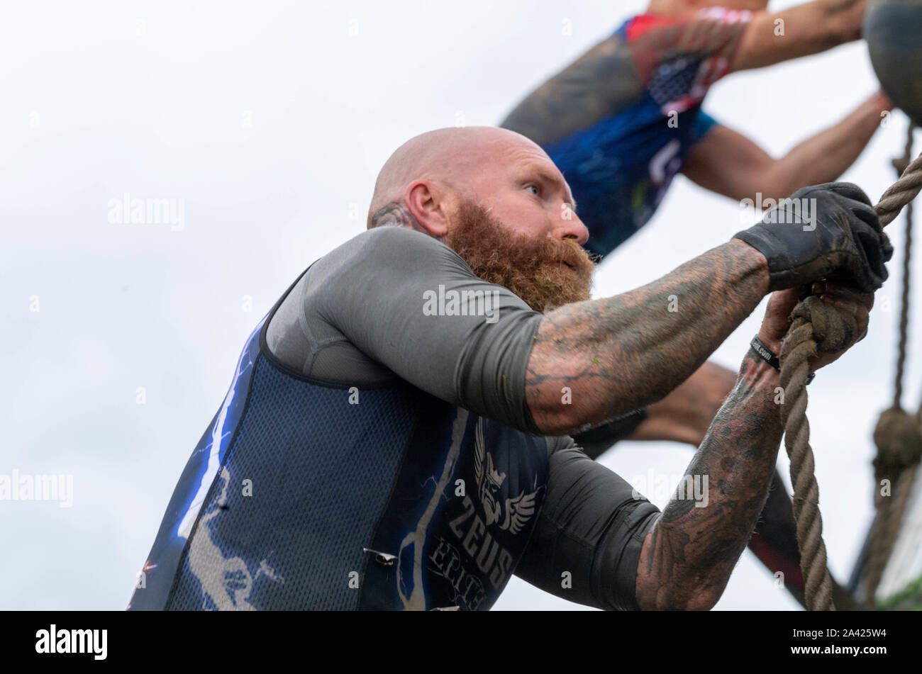 Brentwood, Essex, UK, 11 oct 2019 La course à obstacle 2019 OCR) Championnats du monde, le premier jour, l'indépendant de premier plan de championnats du monde pour le sport de la course à obstacles. Maintenant les athlètes de plus de 65 nations avec un mélange de profesional et amateur d'âge Ian Crédit DavidsonAlamy Live News Banque D'Images