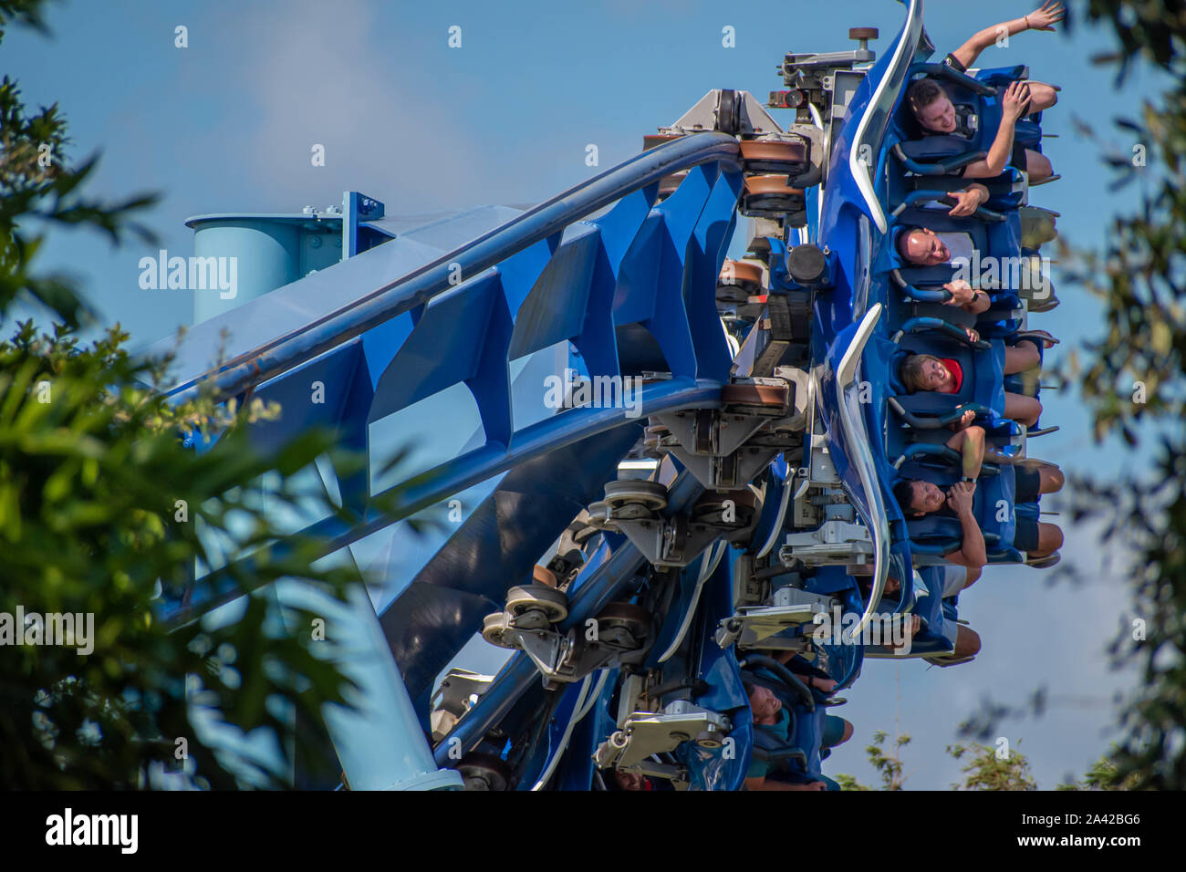 Orlando, Floride. Le 30 septembre 2019. Les gens s'amusant Manta Ray rollercoaster à Seaworld Banque D'Images