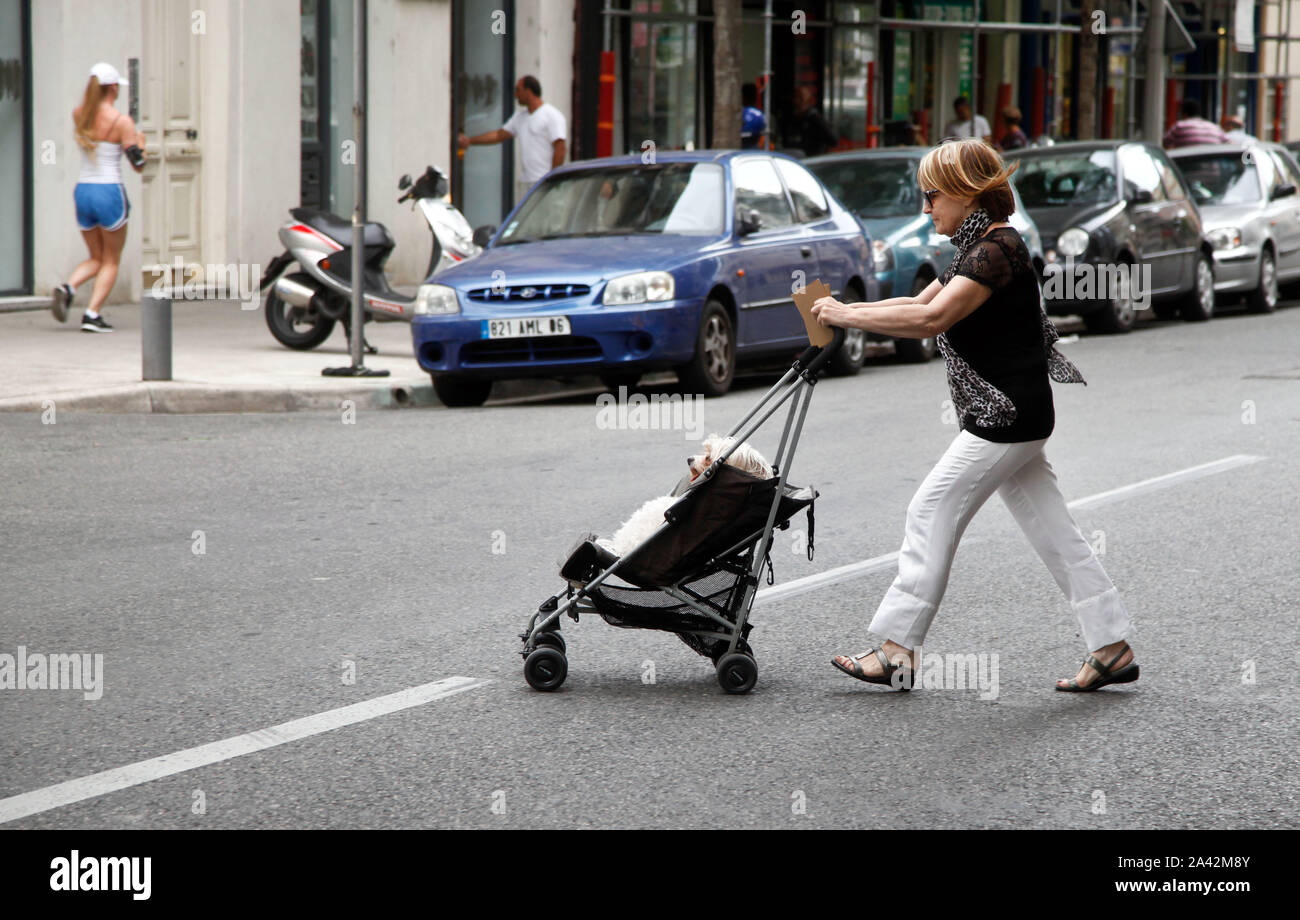 Barnvagn Banque de photographies et d'images à haute résolution - Alamy