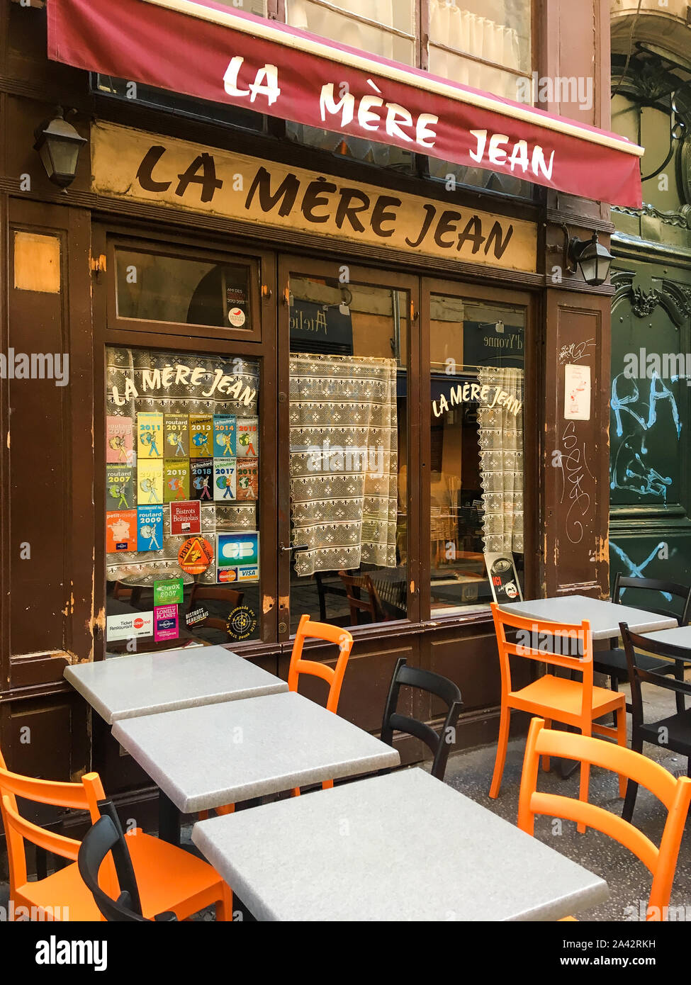 La Mere Jean bouchon, restaurant spécialités de Lyon, Lyon, France Photo  Stock - Alamy