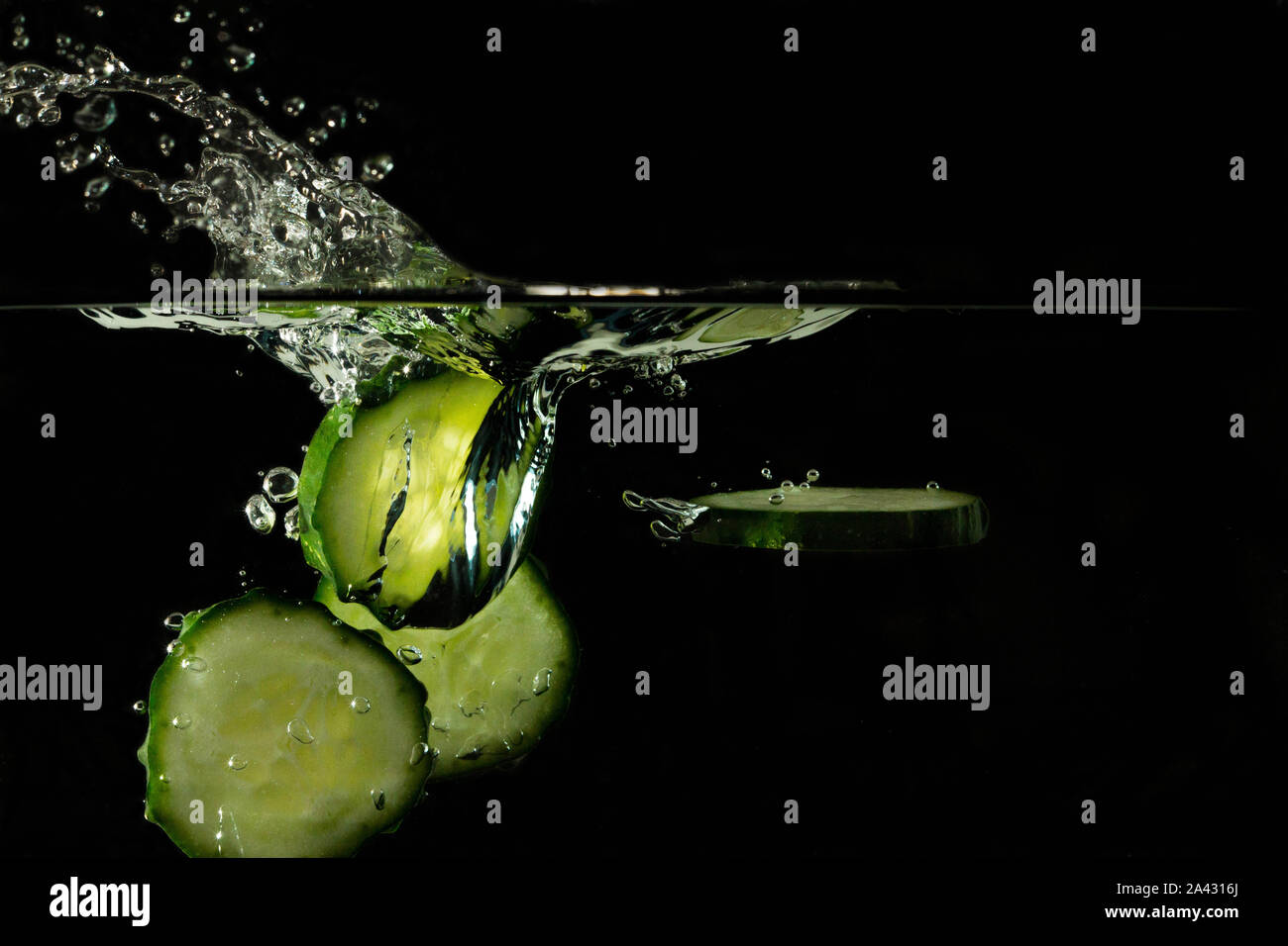 Vodka gin cocktail concombre gintonic bulles Banque D'Images