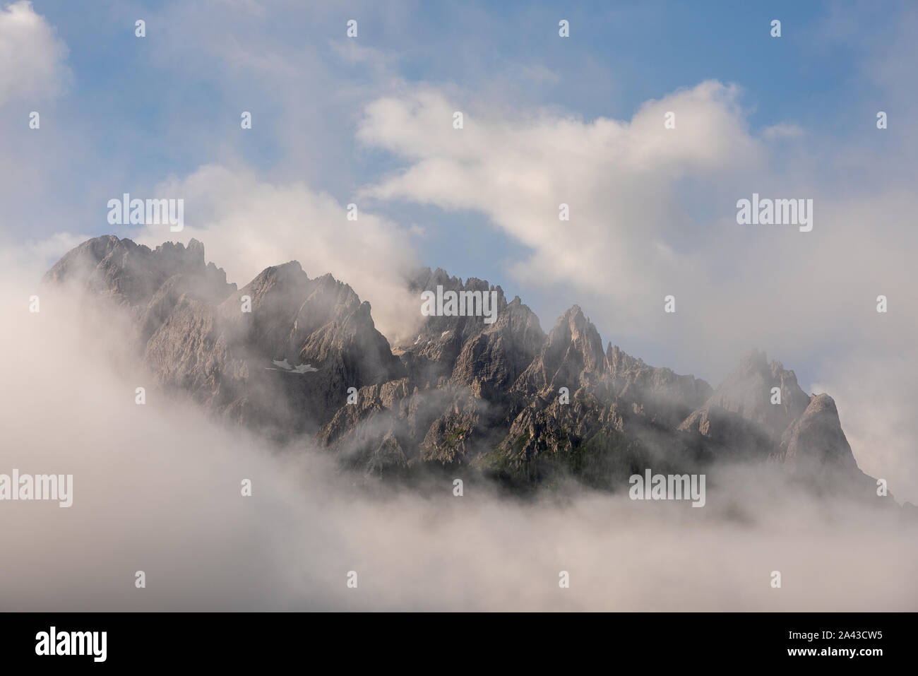 Vue panoramique sur les Dolomites, Croda Rossa di Sesto Banque D'Images
